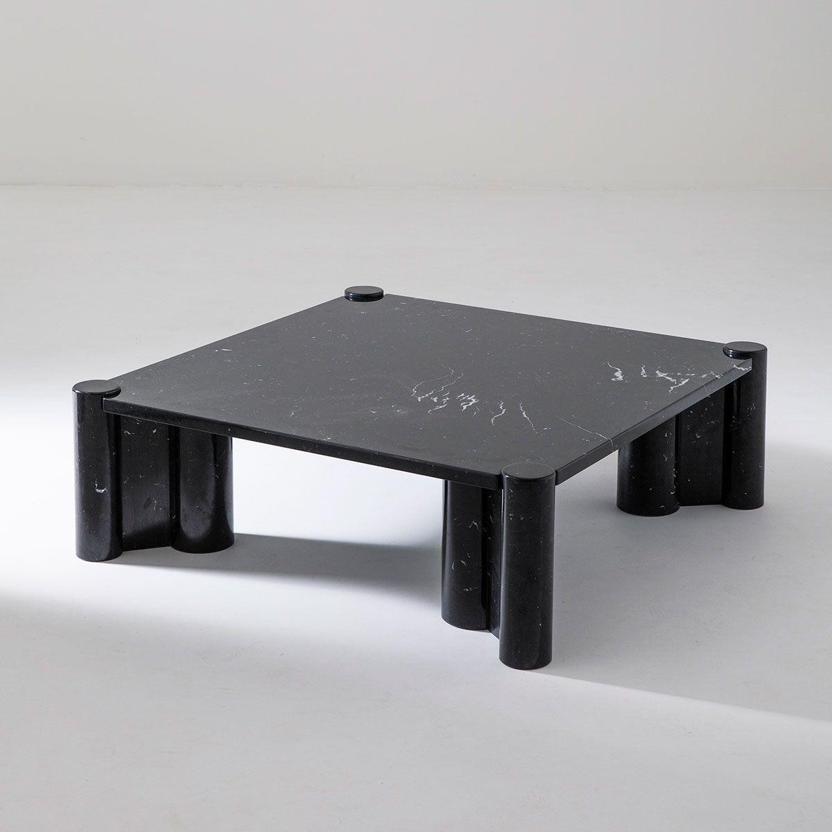 Mesa de centro Jumbo Nero Marquina - Knoll Mesa de centro Jumbo Nero Marquina - Knoll