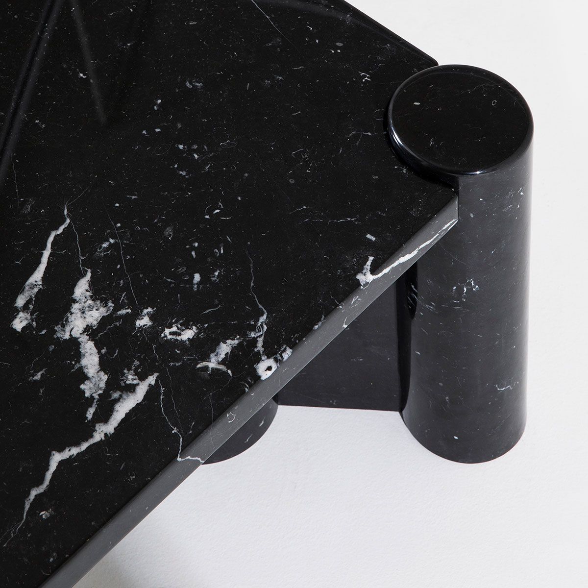 Mesa de centro Jumbo Nero Marquina - Knoll Mesa de centro Jumbo Nero Marquina - Knoll