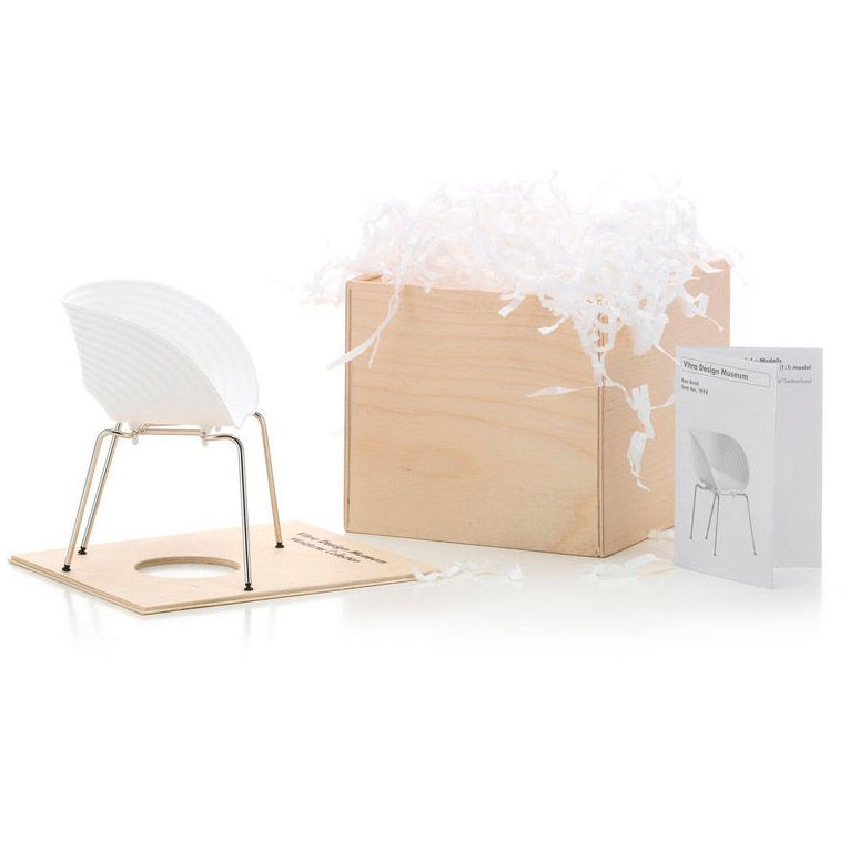 Miniatura Tom Vac Chair – Vitra (copia)