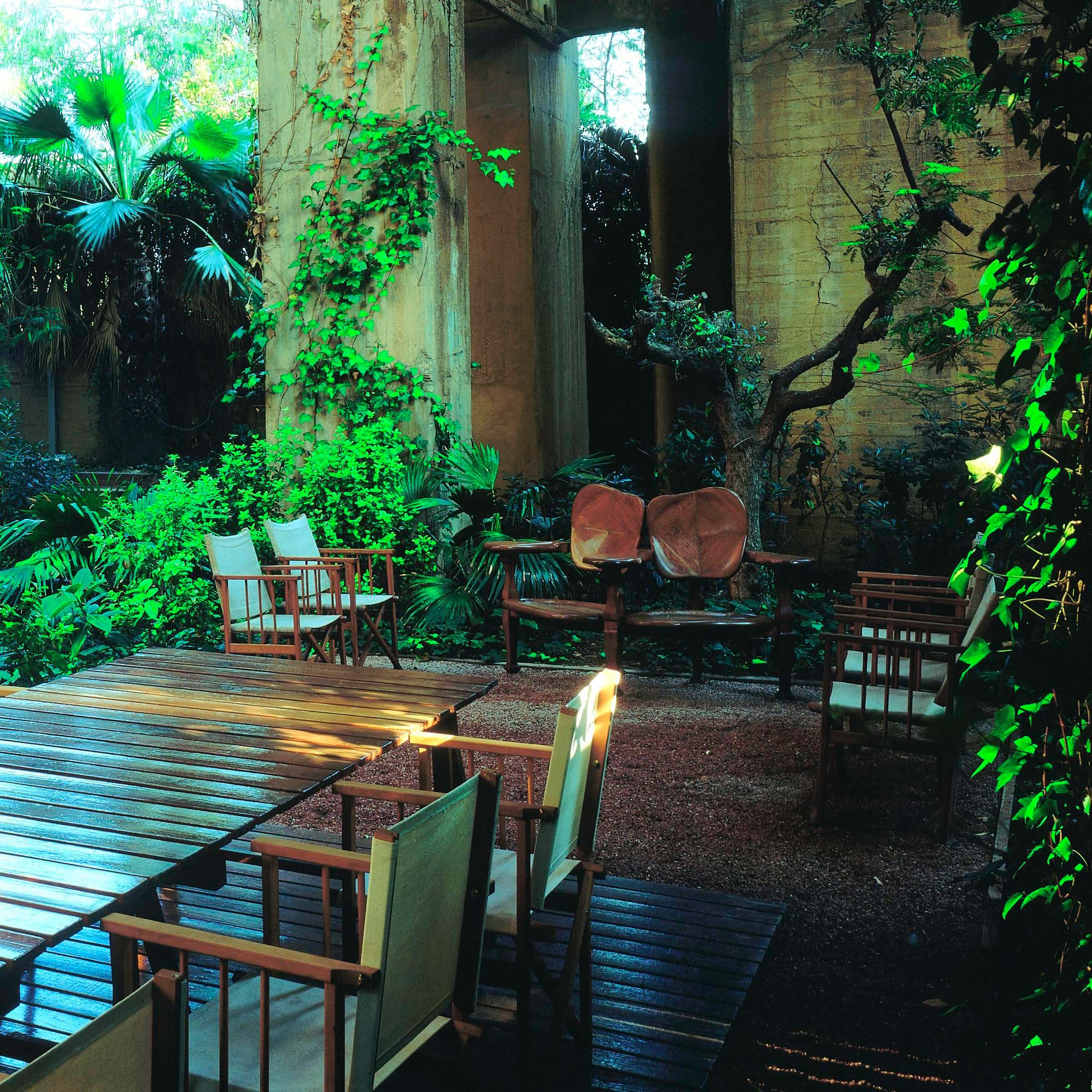 Banco Batlló - Bd Barcelona Banco Escultura Batlló - BD Barcelona