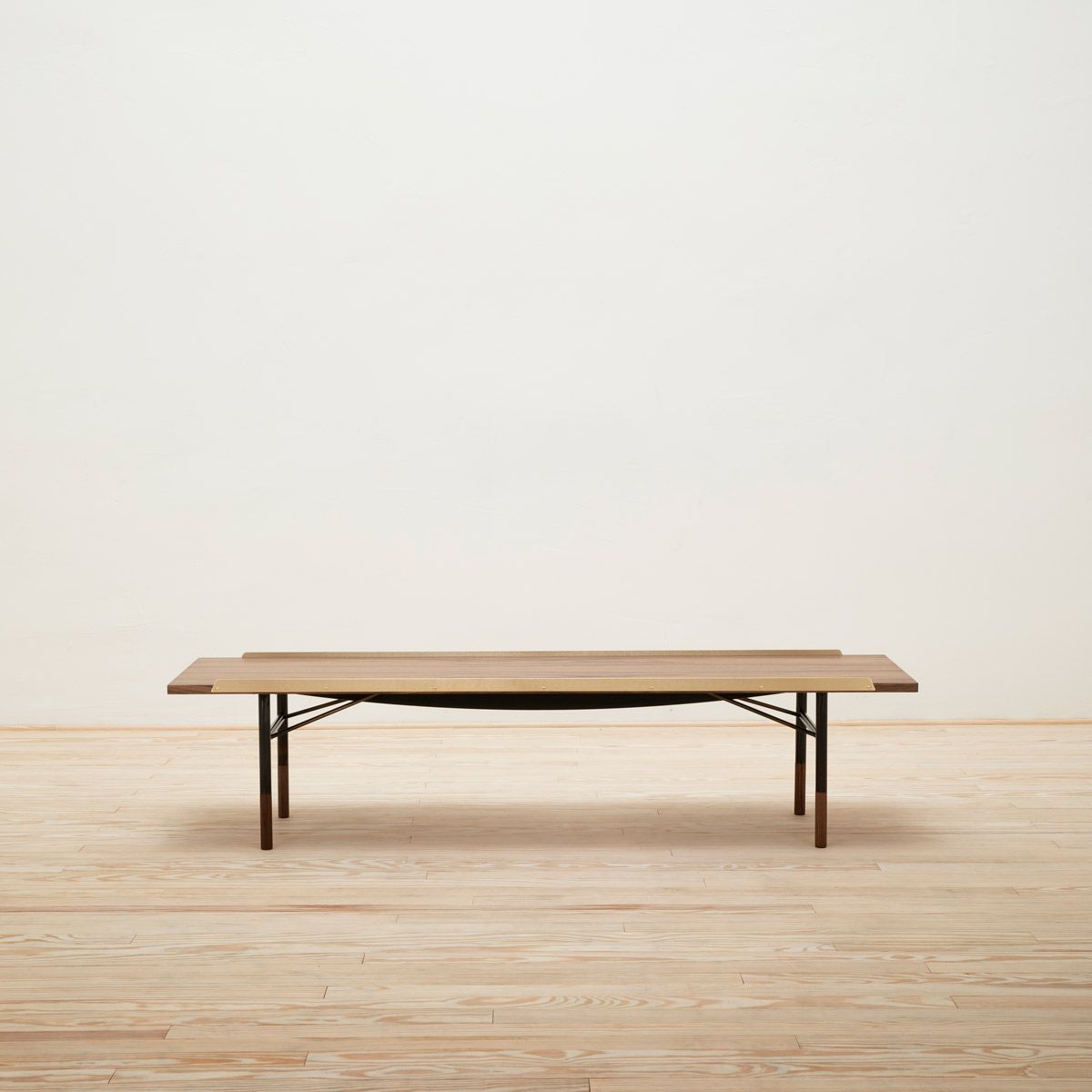 Banco Bench Brass 170 - House of Finn Juhl