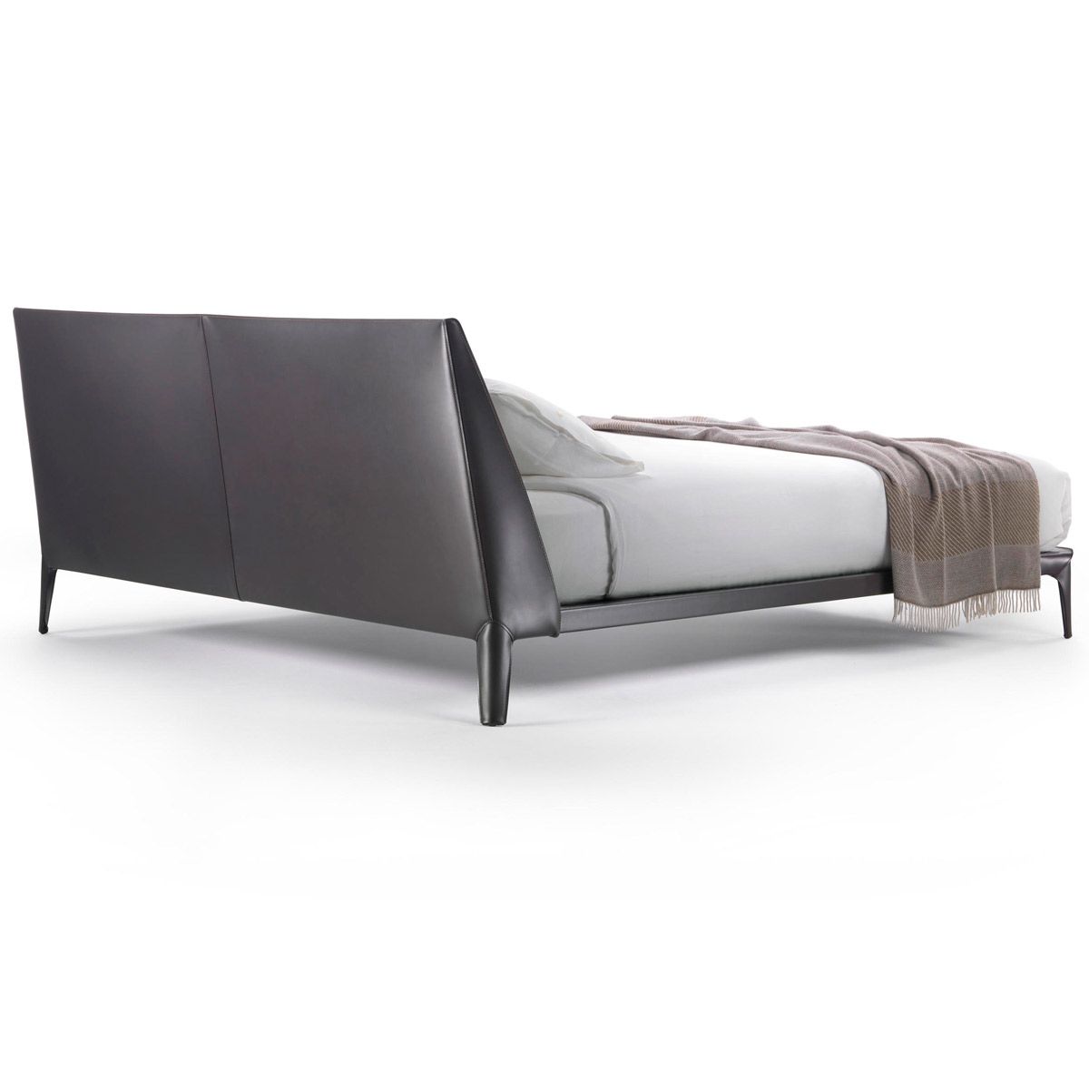 Cama Isabel, de Carlo Colombo - Flexform Cama Isabel, de Carlo Colombo, editado por Flexform