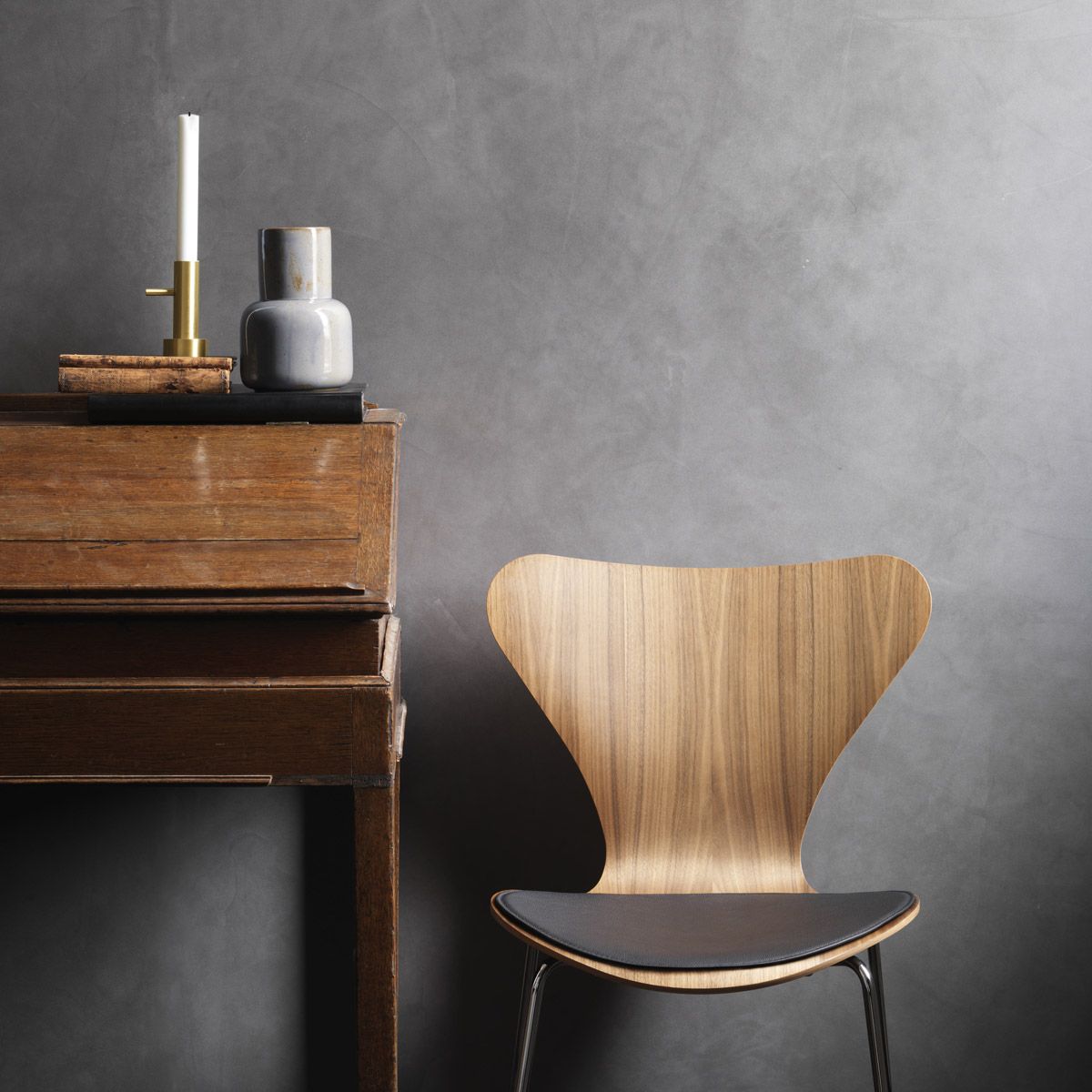 Jarrón Earthenware de Cecilie Manz editada por Fritz Hansen