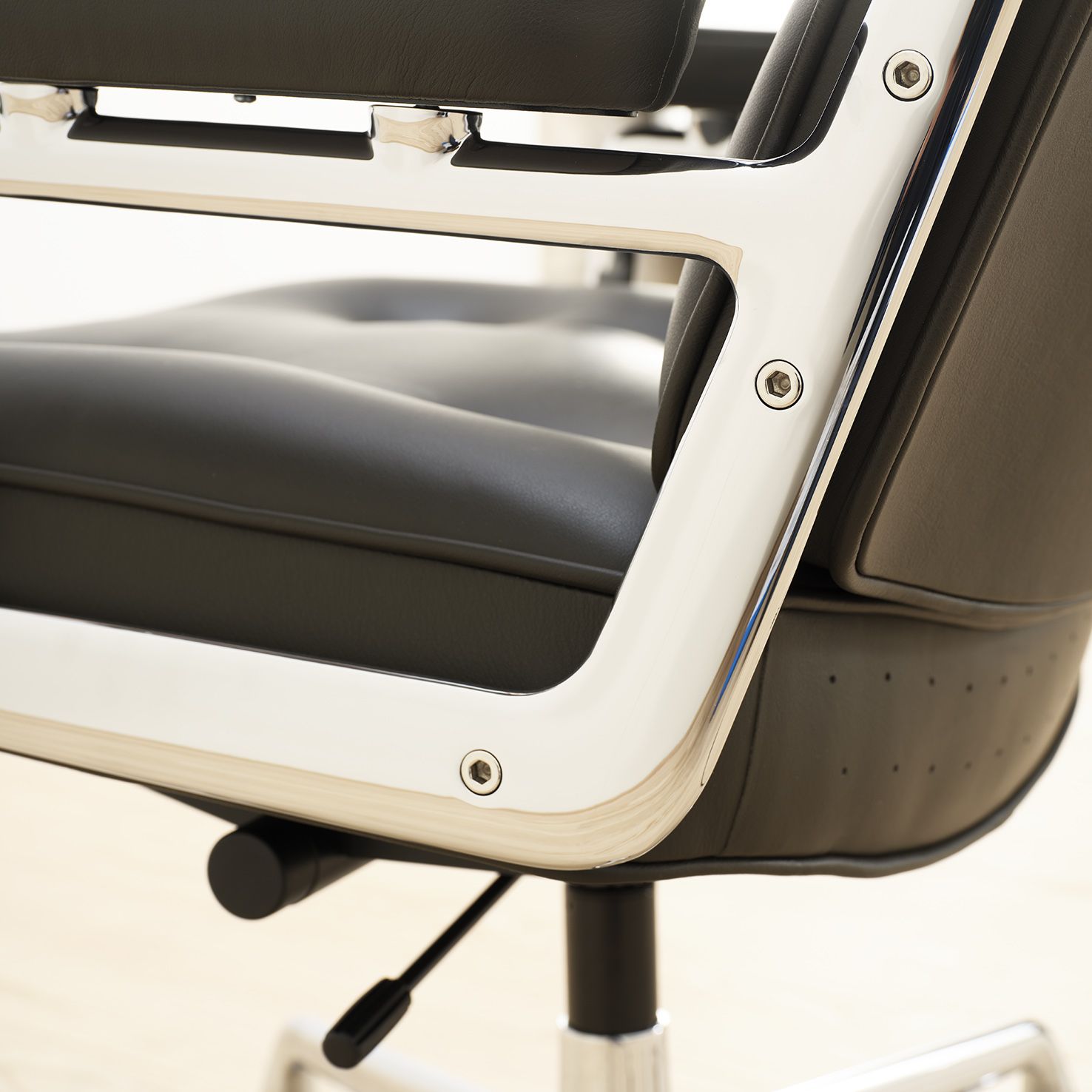 LOBBY CHAIR7 Sillón Lobby Chair ES 104 - Vitra