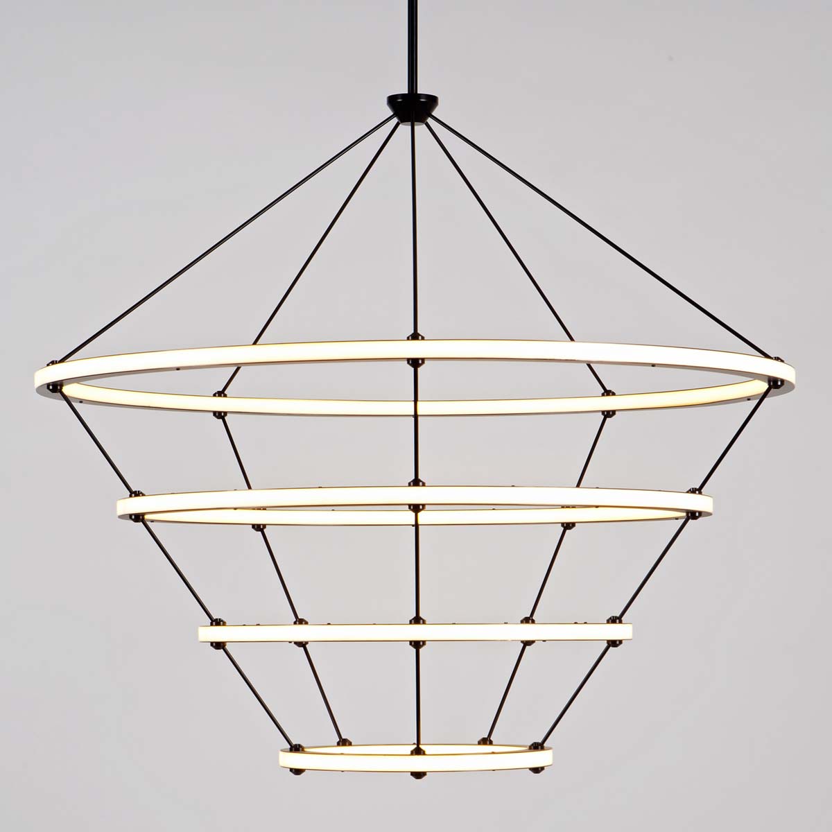 Lámpara Halo Chandelier 4 Latón - Roll & Hill (copia)
