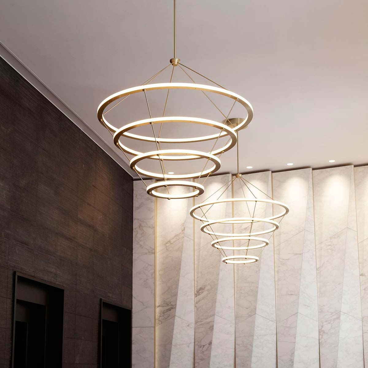Lámpara Halo Chandelier 4 - Roll & Hill