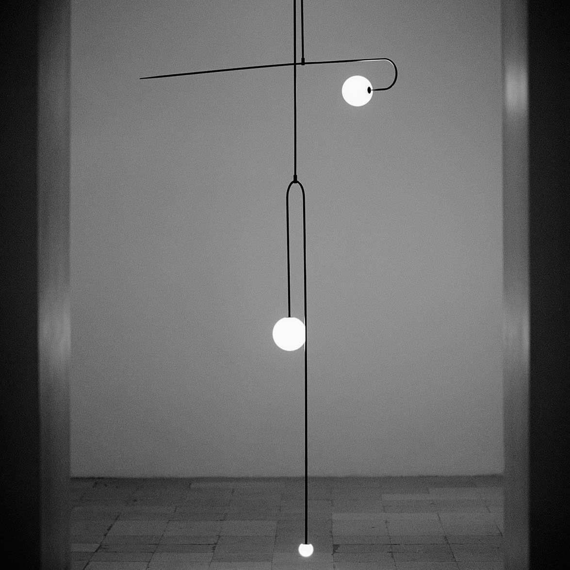 Lámpara Mobile Chandelier 7 - Michael Anastassiades Lámpara Mobile Chandelier 7 - Michael Anastassiades