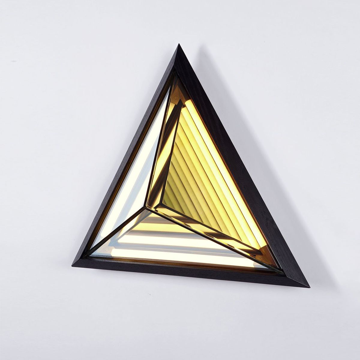 Lámpara Stella Triangle - Roll & Hill (copia)