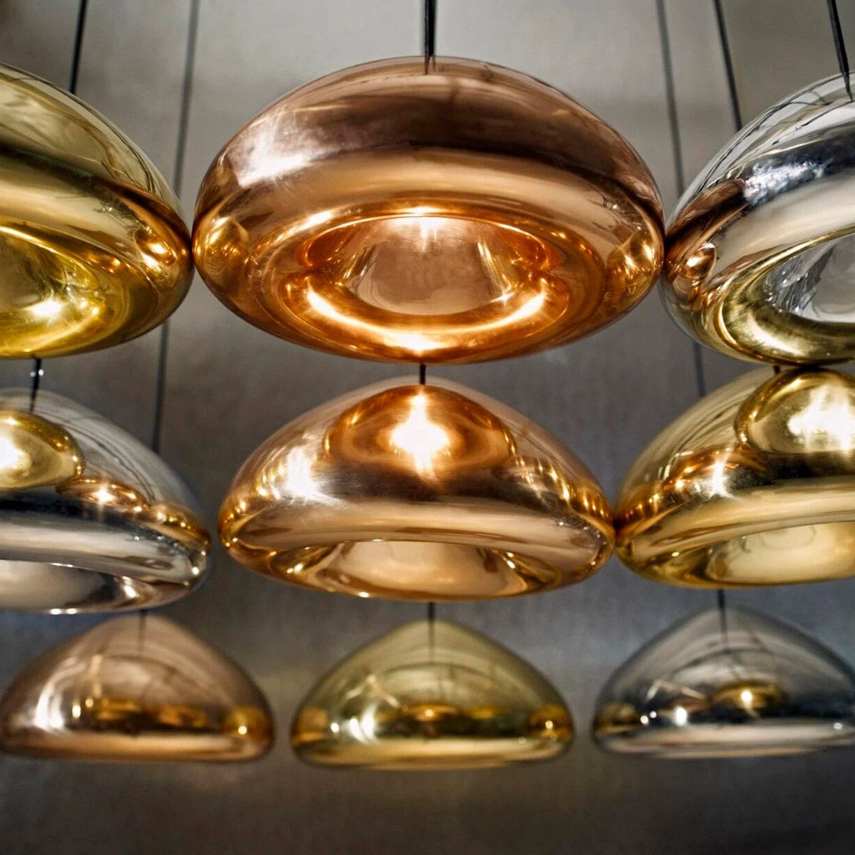 Lampara_Void_PeLámpara Void Pendant - Tom Dixonndant_Tom_Dixon_3 Lámpara Void Pendant - Tom Dixon