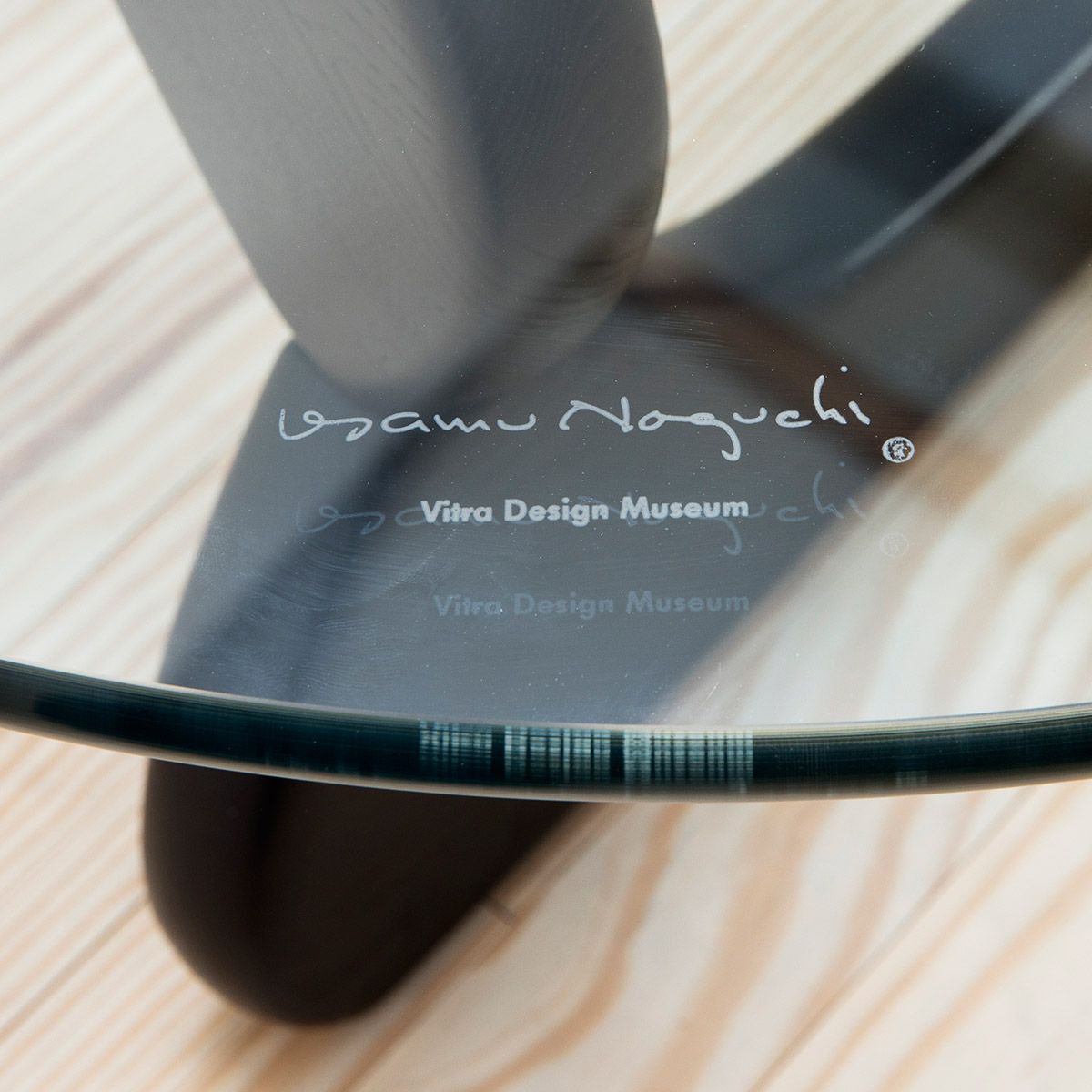 Mesa Coffee Table Noguchi Fresno - Vitra Mesa Coffee Table Noguchi Fresno - Vitra