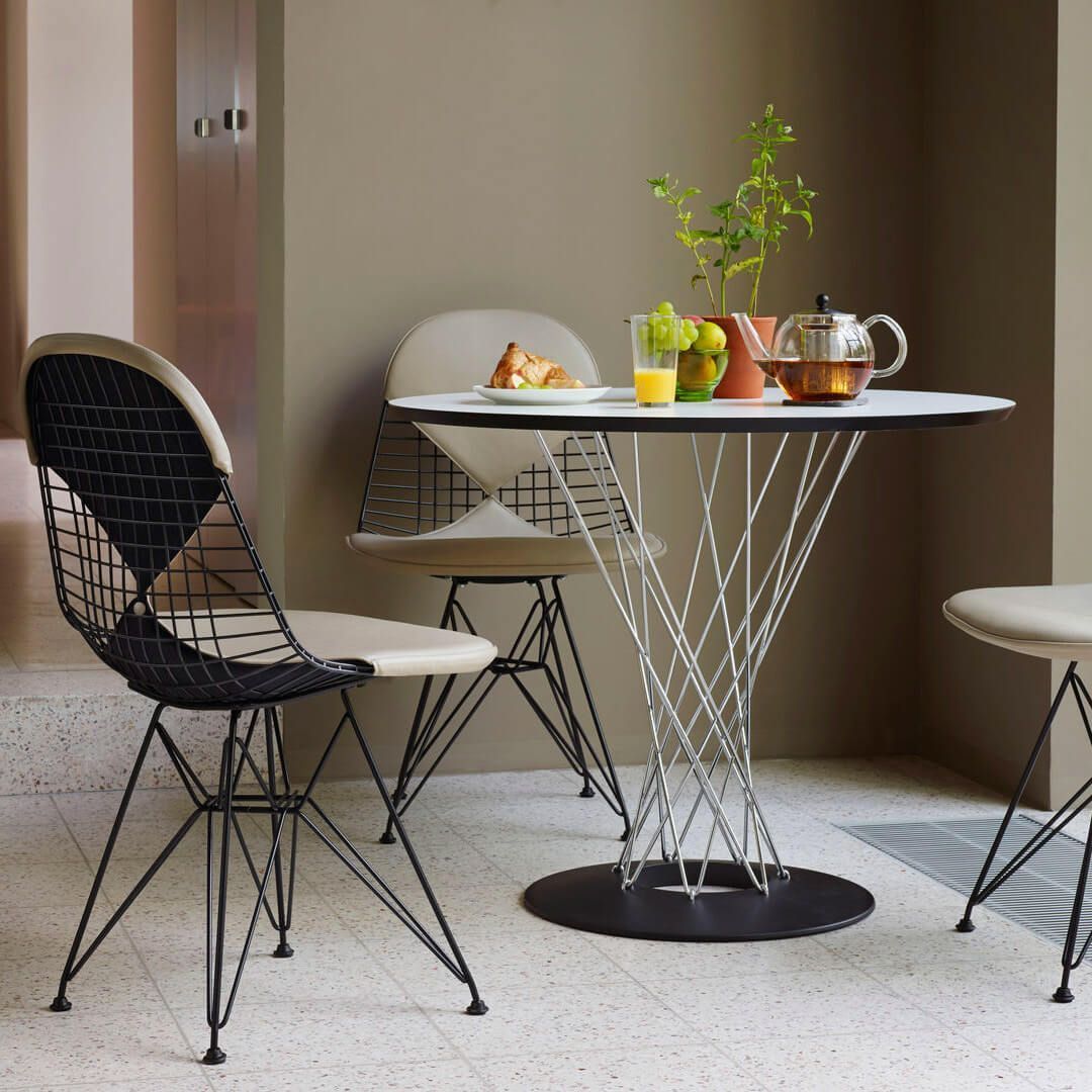 Mesa Dining Table - Vitra