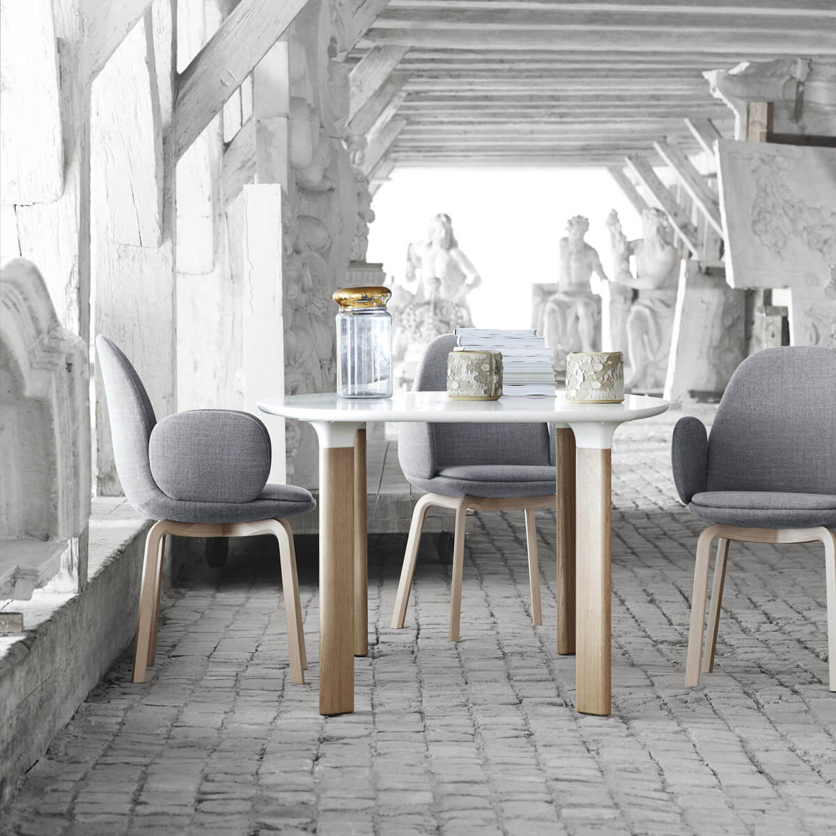 Mesa Analog JH43 - Fritz Hansen Mesa Analog JH43 - Fritz Hansen