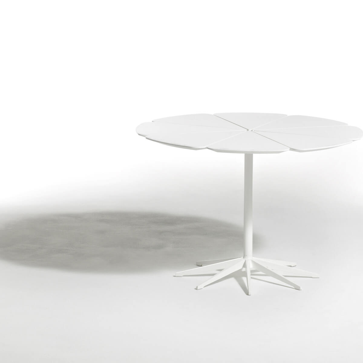Mesa Petal Dining - Knoll