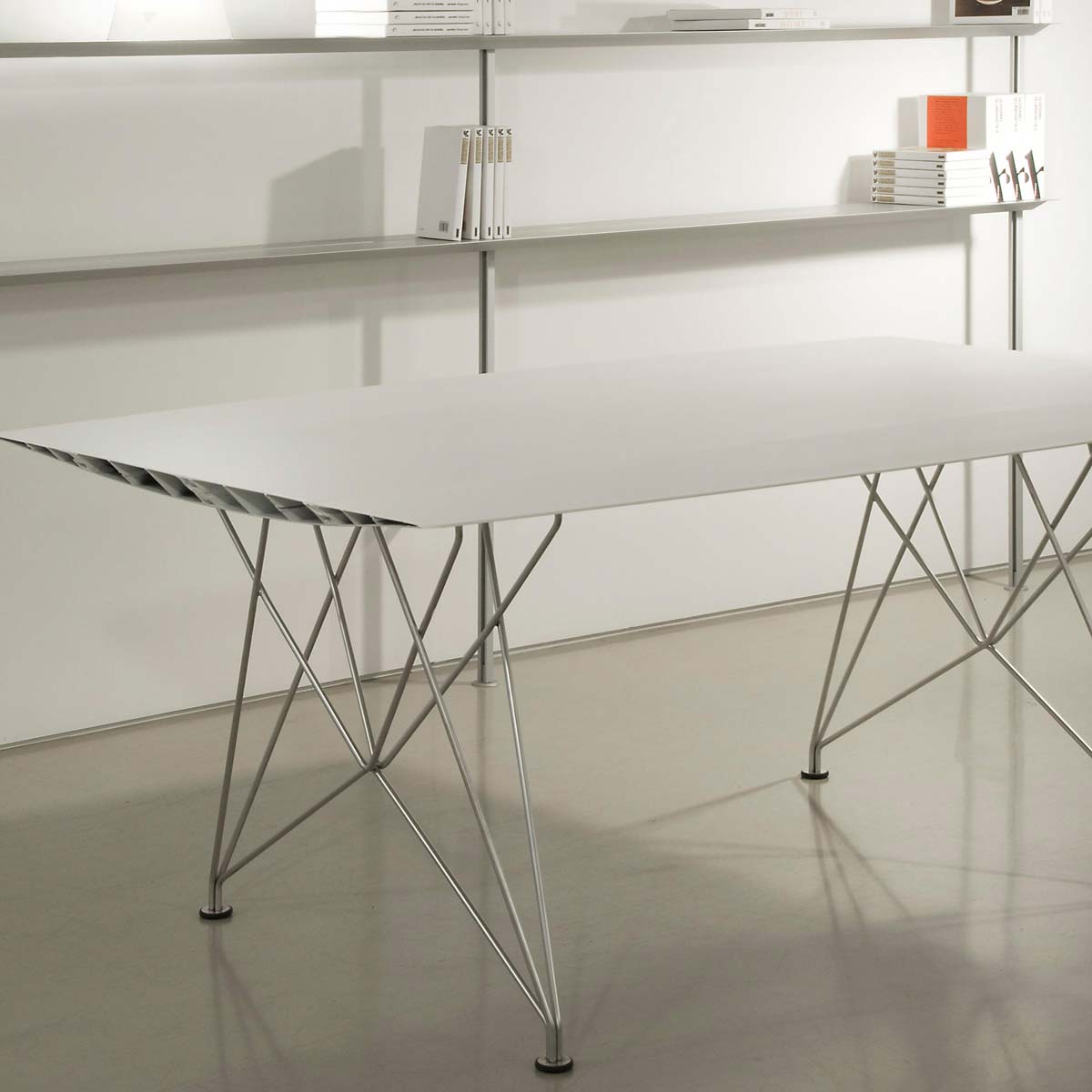 Mesa Table B Steel - BD Barcelona