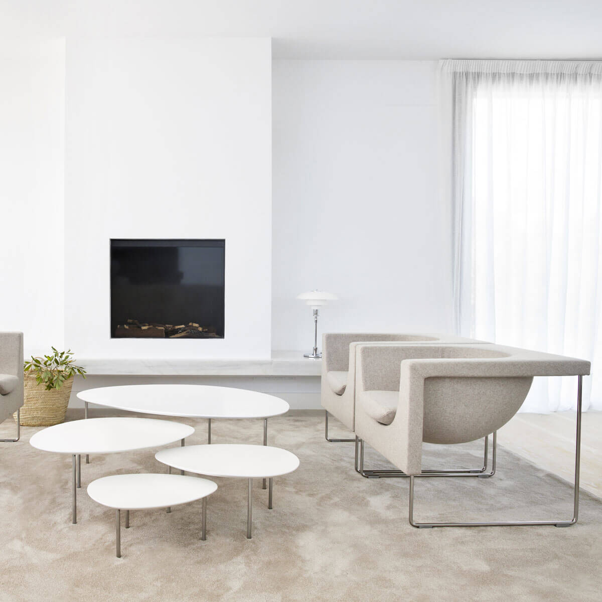 Mesa auxiliar Eclipse Blanco lacado - Stua Mesa auxiliar Eclipse Blanco lacado - Stua