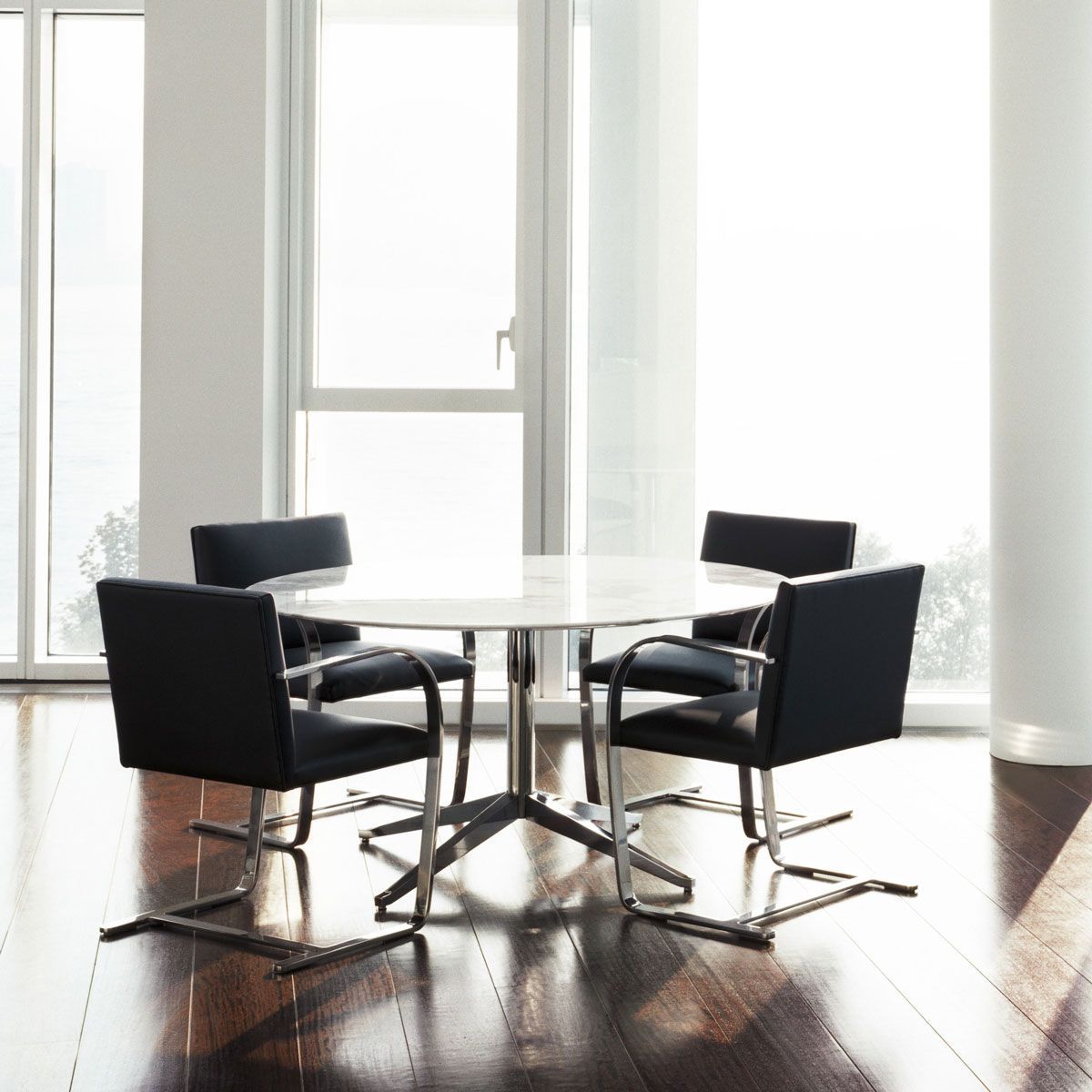 Mesa redonda Florence - Knoll