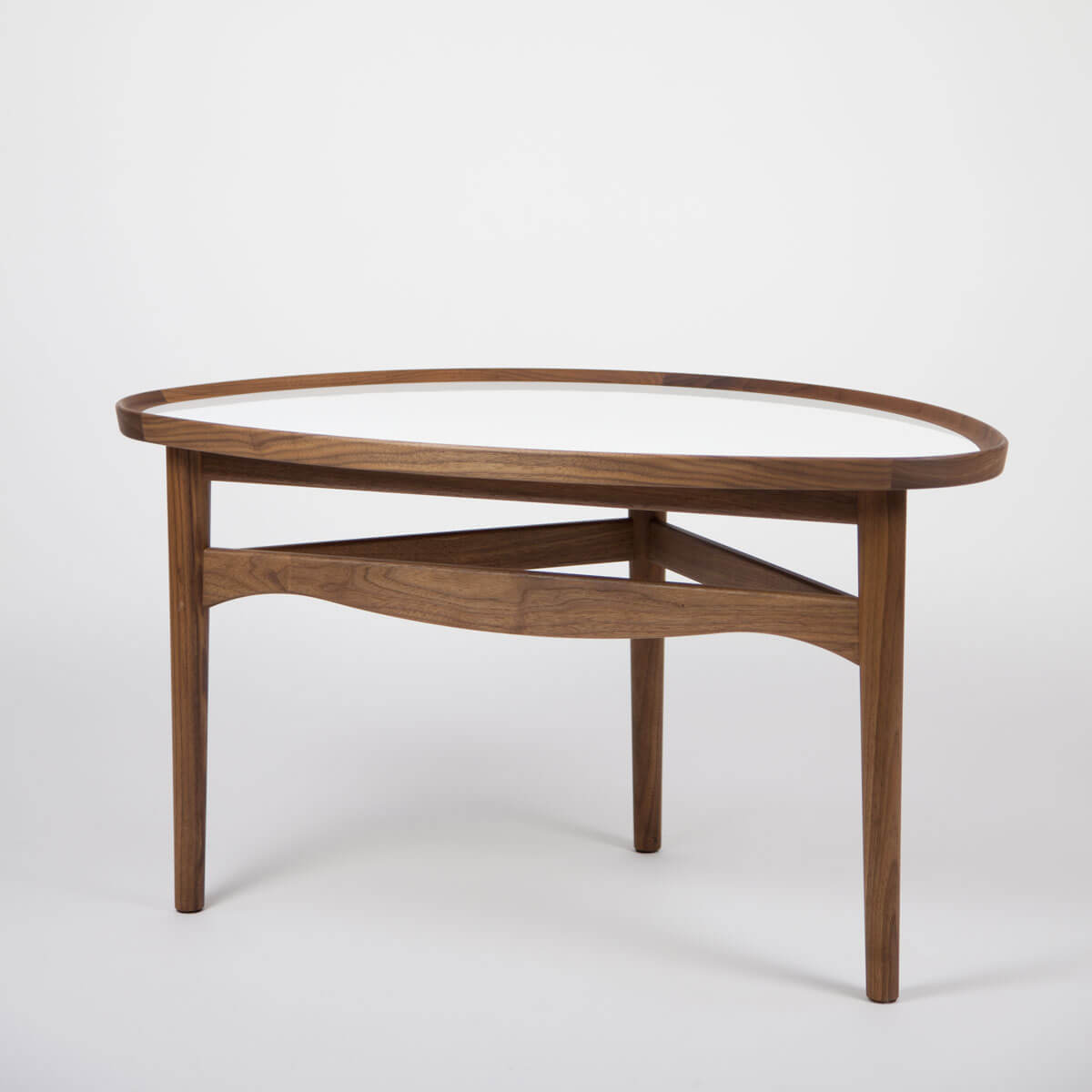 Mesita Eye - House of Finn Juhl Mesita Eye - House of Finn Juhl