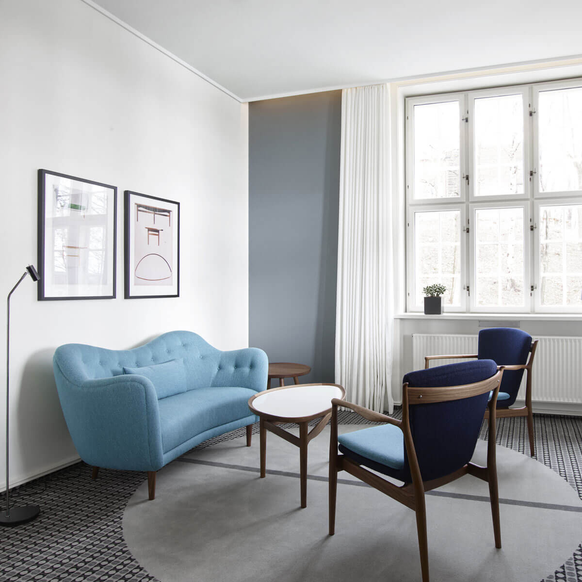 Mesita Eye - House of Finn Juhl Mesita Eye - House of Finn Juhl