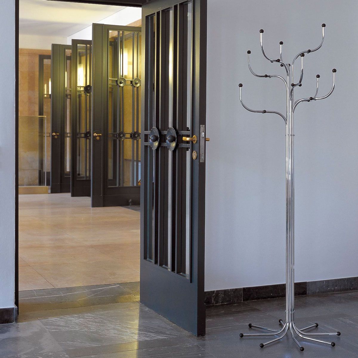 Perchero Coat Tree - Fritz Hansen