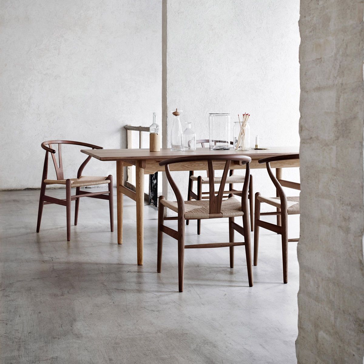 Silla CH24 de Hans J. Wegner - Carl Hansen & Son Silla CH24 de Hans J. Wegner editada por Carl Hansen & Son