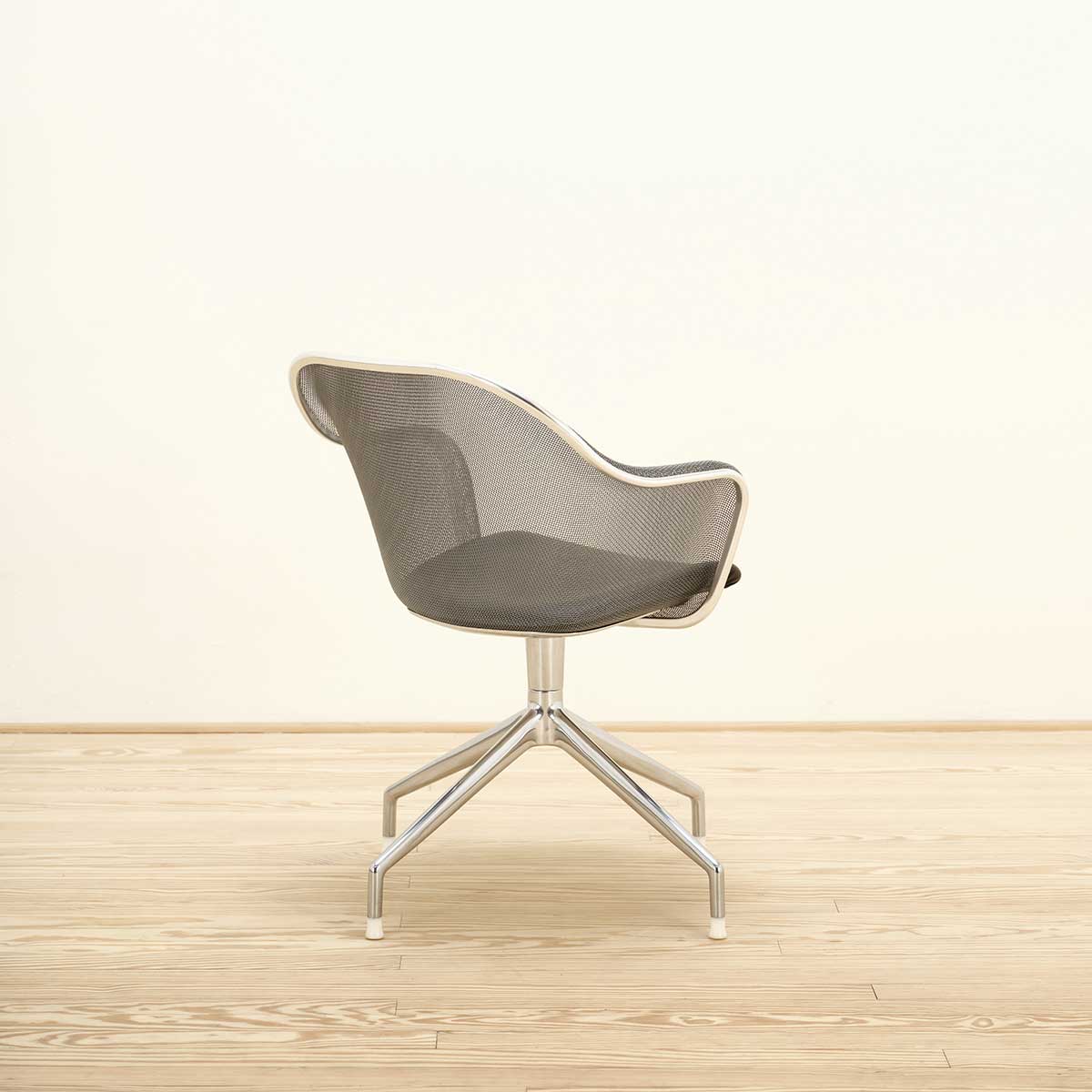 Silla Iuta - B&B Italia