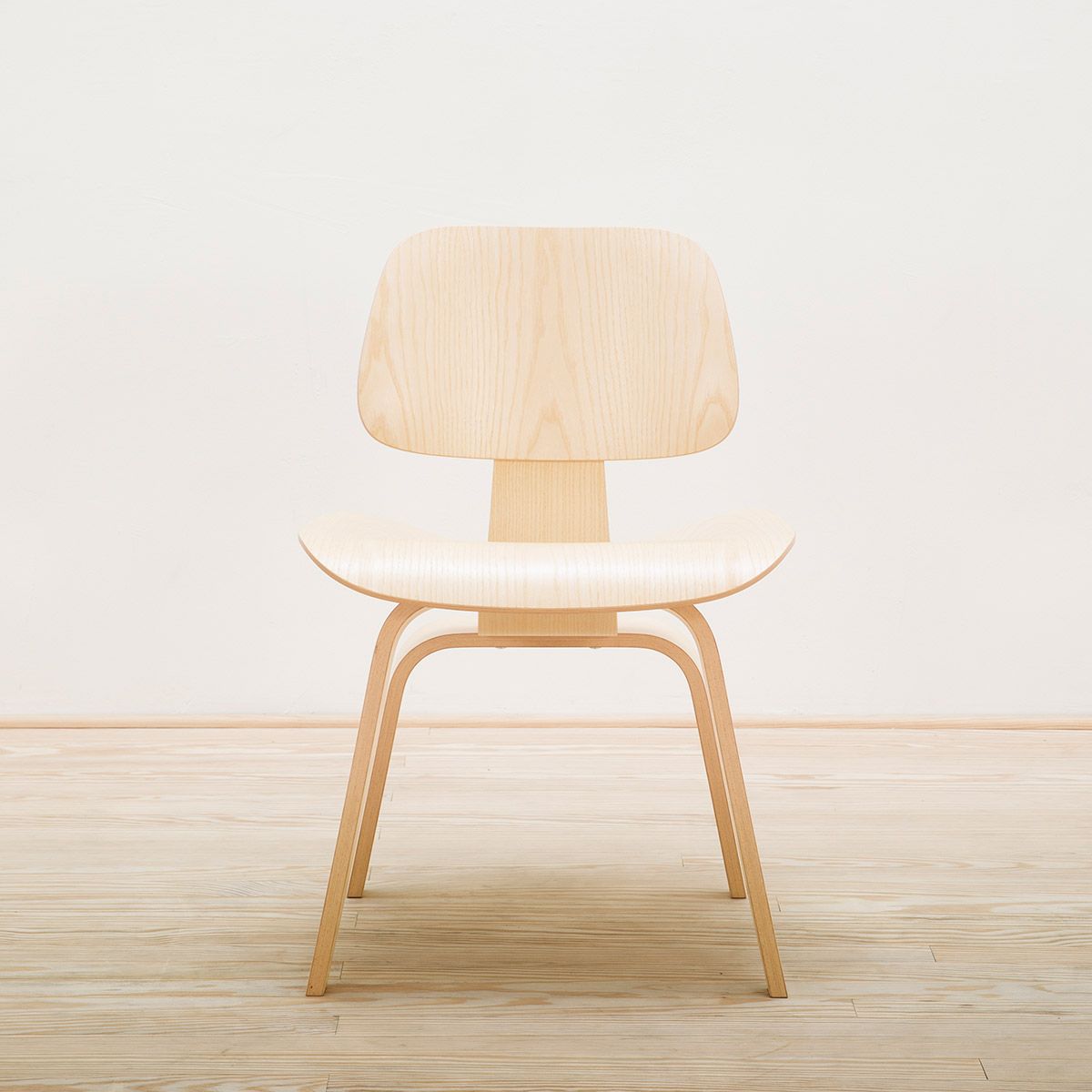 Silla Plywood Group DCW Fresno natural - Vitra Silla Plywood Group DCW Fresno natural - Vitra