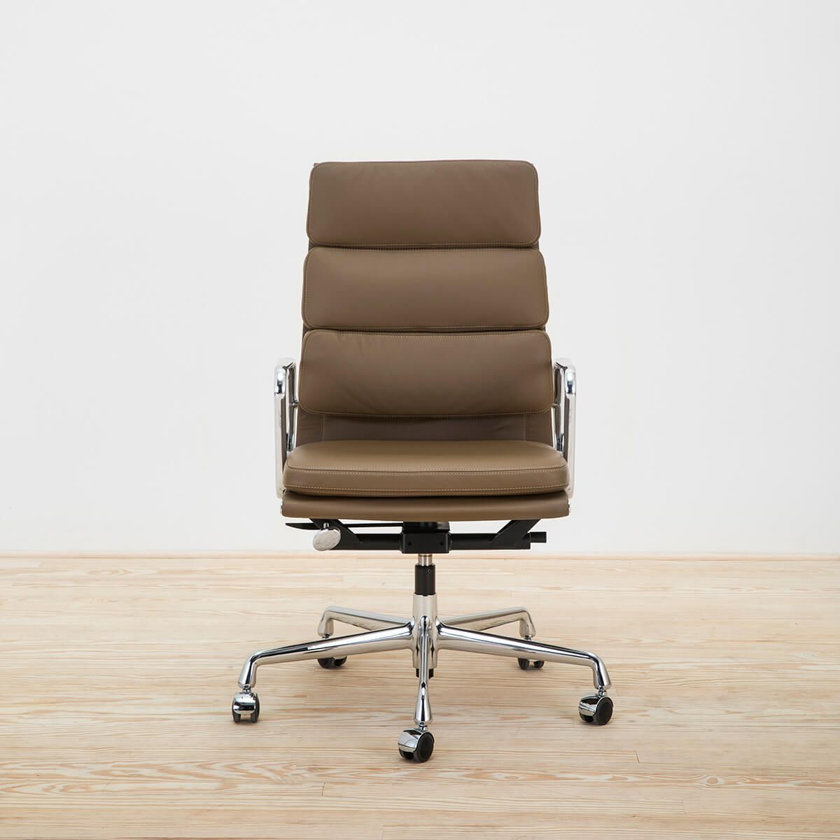 Silla Soft Pad EA 219 Oliva - Vitra