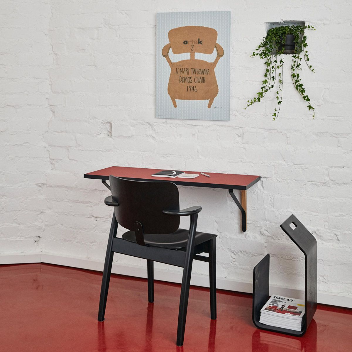 Silla Domus de llmari Tapiovaara editada por Artek