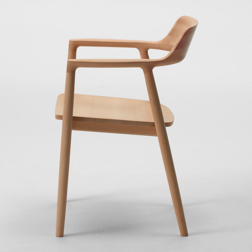 Sillón Hiroshima de Naoto Fukasawa editada por Maruni