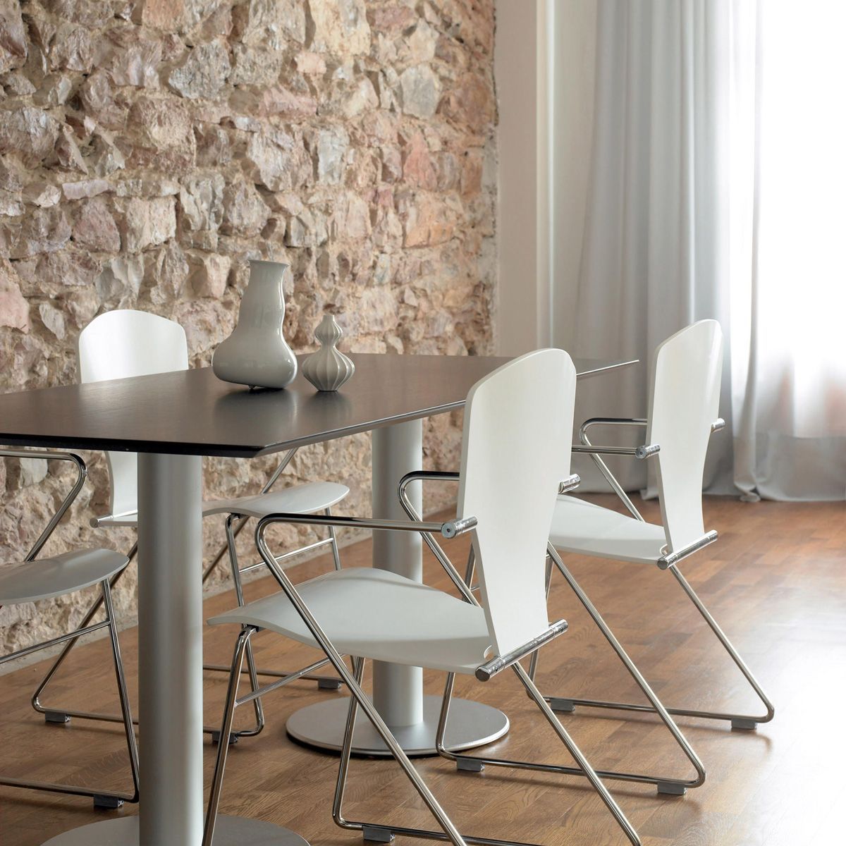 Silla Egoa de Josep Mora - Stua Silla Egoa de Josep Mora editada por Stua