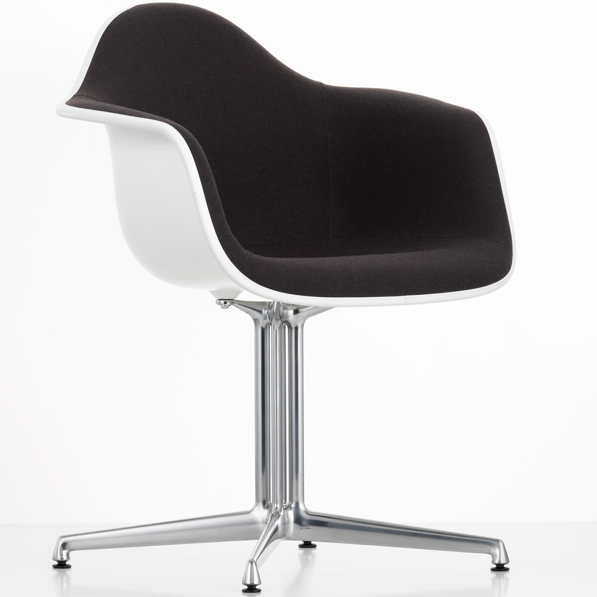 Sillón Eames Plastic Chair DAL acolchado - Vitra