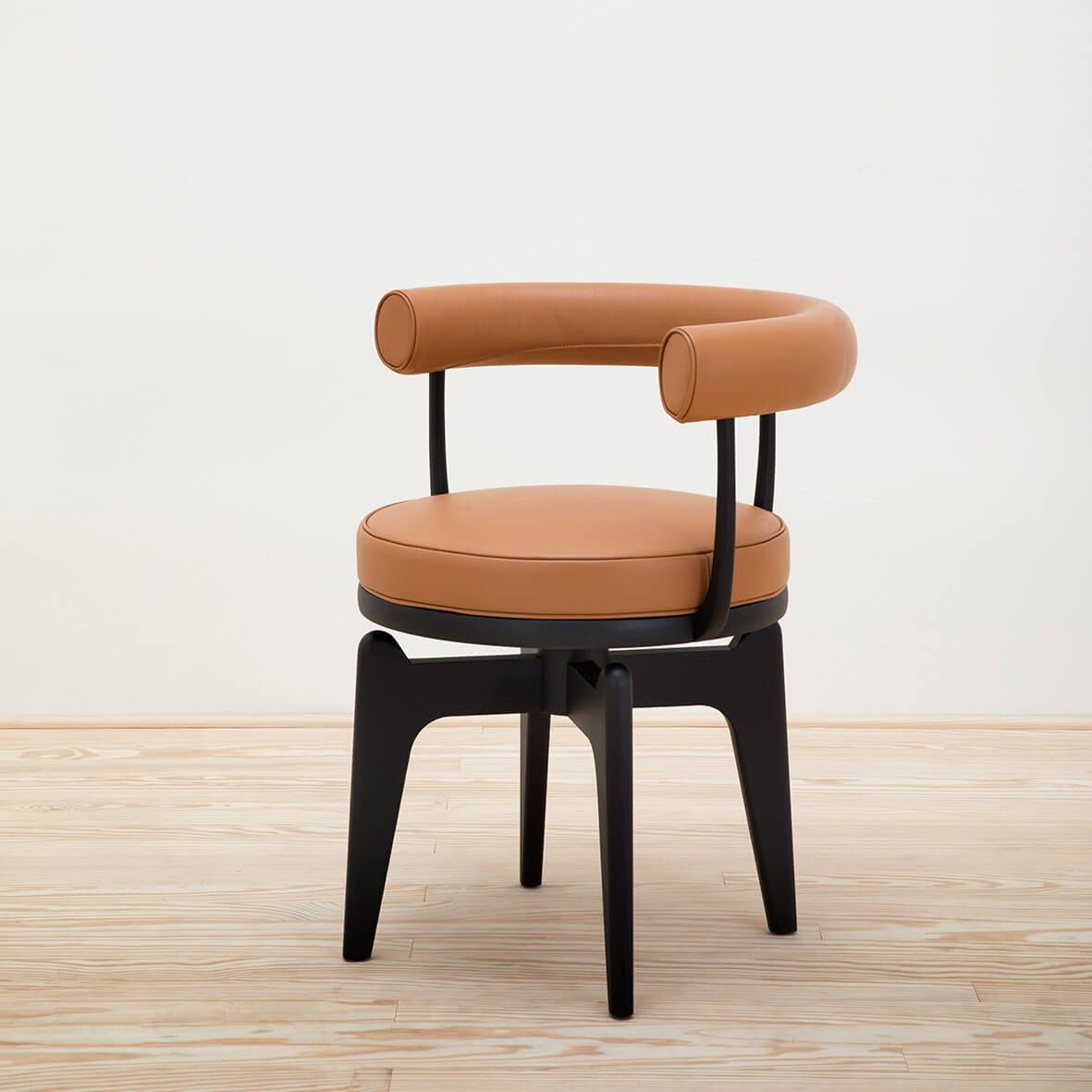 Sillón Indochine Fresno negro - Cassina Sillón Indochine Fresno - Cassina