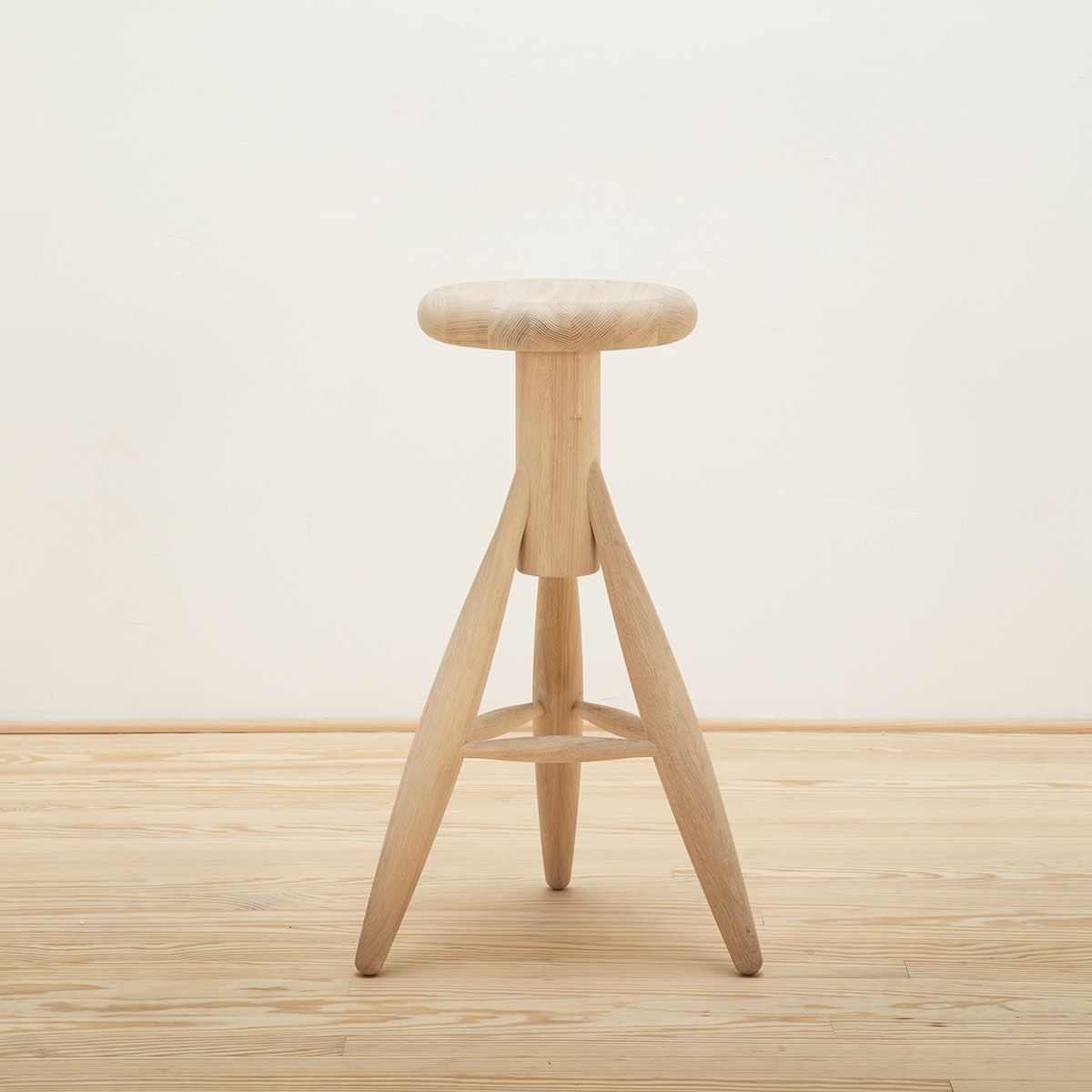 Taburete Rocket Roble - Artek Taburete Rocket Roble - Artek