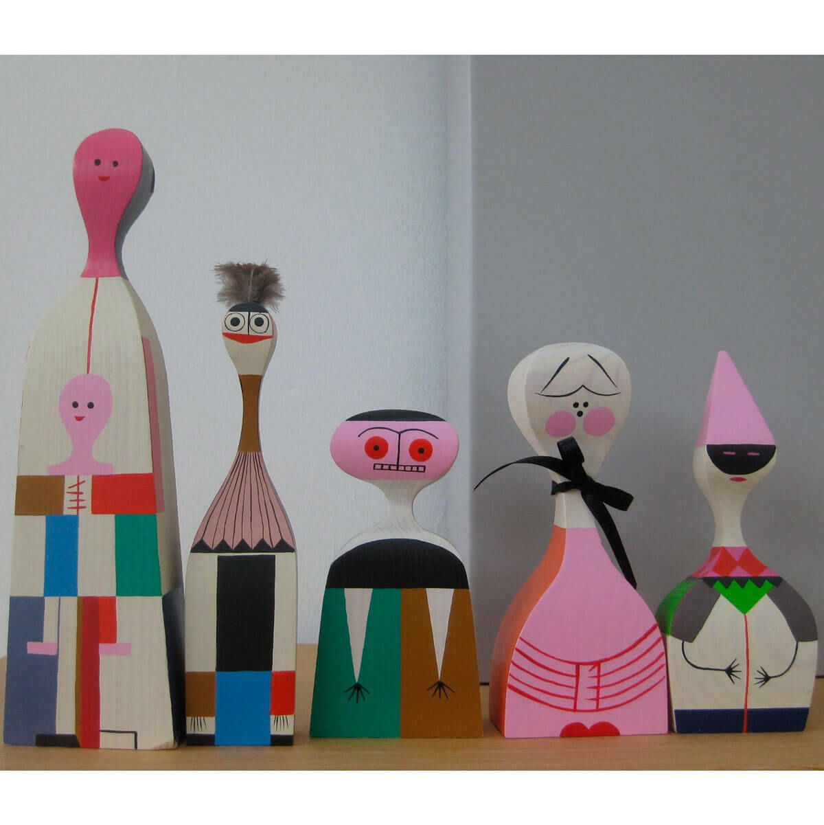 Wooden Dolls - Vitra Wooden Dolls - Vitra