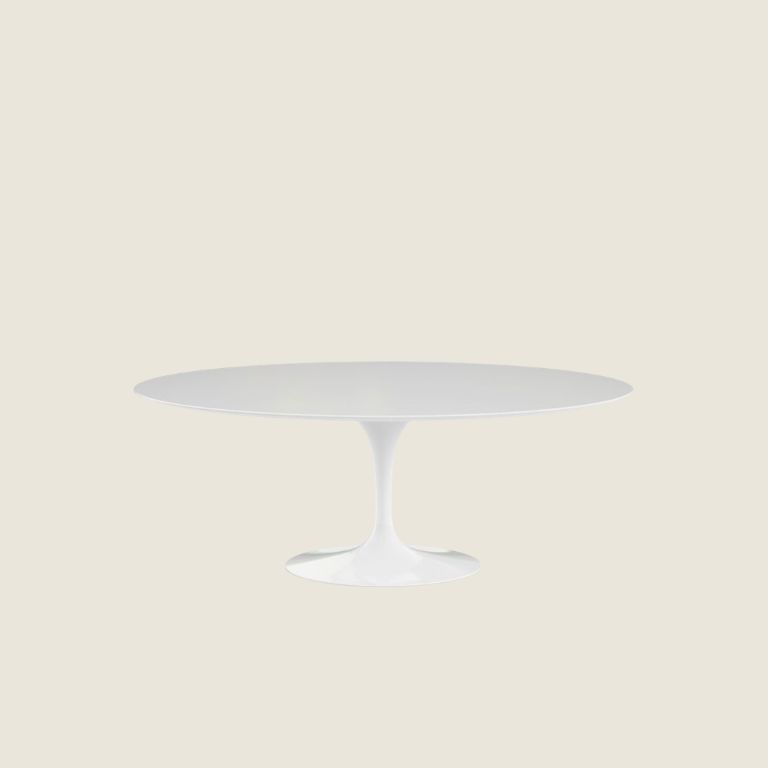 Mesa Tulip Saarinen oval 198 - Knoll