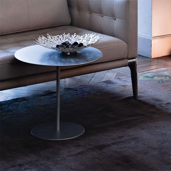 mesa_on_off_cassina_02_ambiente.jpg Mesa On-Off - Cassina