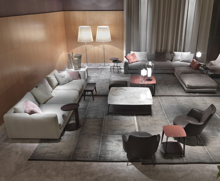 sofa_pleasure_flexform_07.jpg El sofá Pleasure es un diseño deDesign Flexformpara la colección de 2013 de la firma Flexform. Sofá con estructura de metal satinado, cromado, Brunito o cromo negro con base de metal y madera relleno de poliuretano y revestido con tejido protector. Brazos y respaldos de poliuretano inyectado revestido con tejido protector. El asiento está formado por cojines de pluma con inserto de material indeformable.
Detalles: Sofá de 318 cm (módulo de 282 x 94 cm y brazos de 18 x 94 x 62H cm) con 5 cojines (1 de 76 x 43 cm y 4 de 53 x 43 cm) adicionales y tapizado en tela de categoría media.
Consulte en las tiendas Naharro más tamaños, módulos, acabados y precios para el sofá Pleasure.