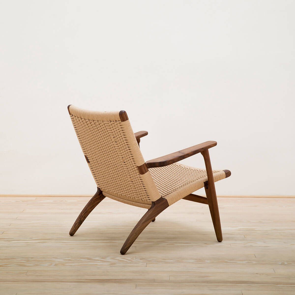 Butaca CH25 Nogal - Carl Hansen