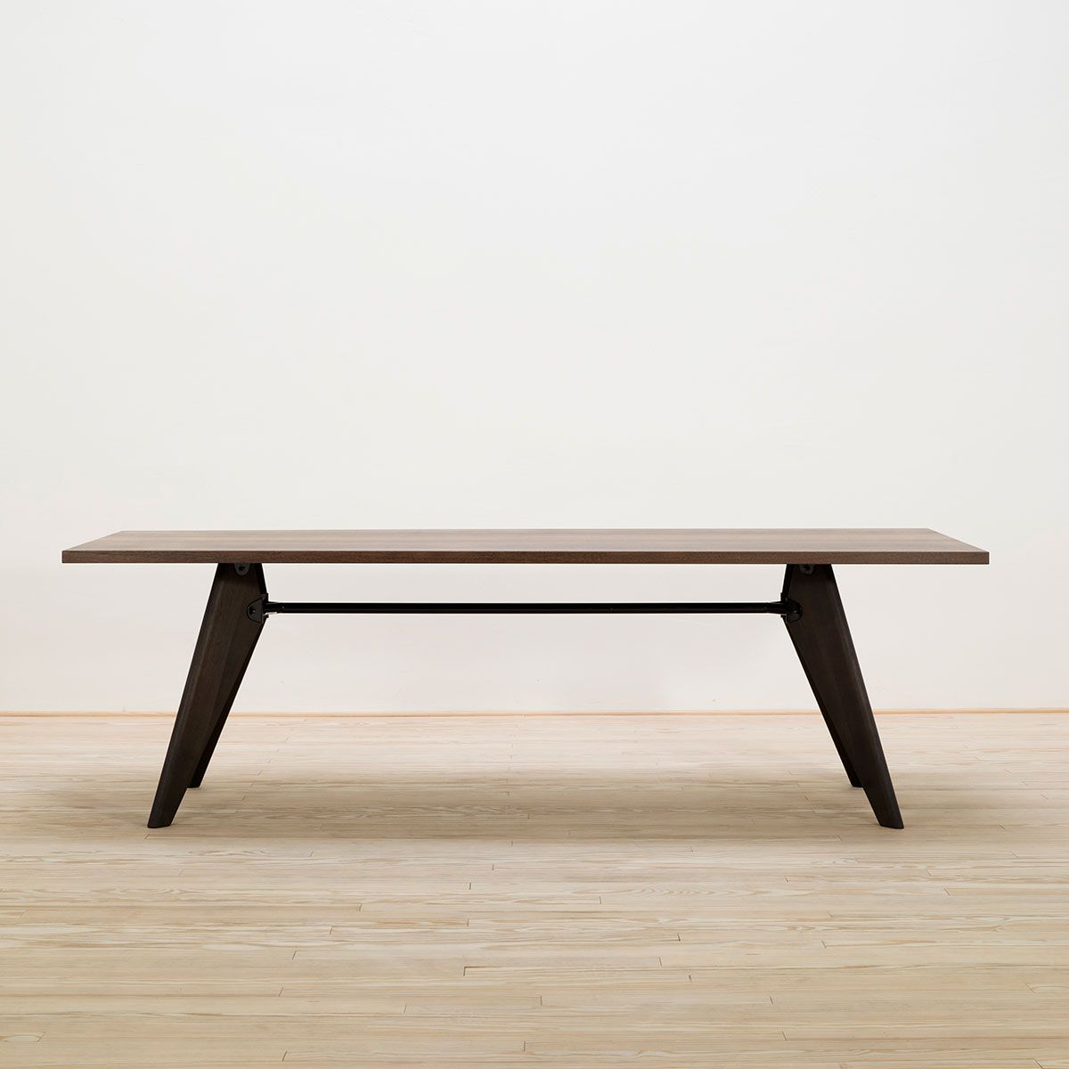 Mesa Solvay Roble ahumado – Vitra