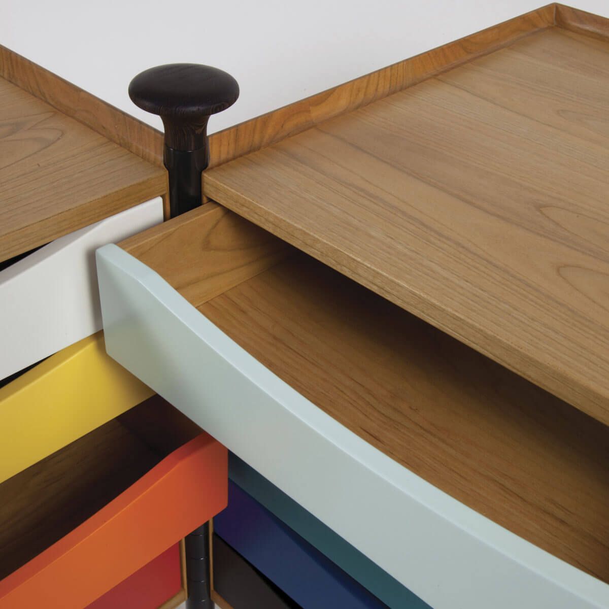 Aparador Glove Cabinet - House of Finn Juhl