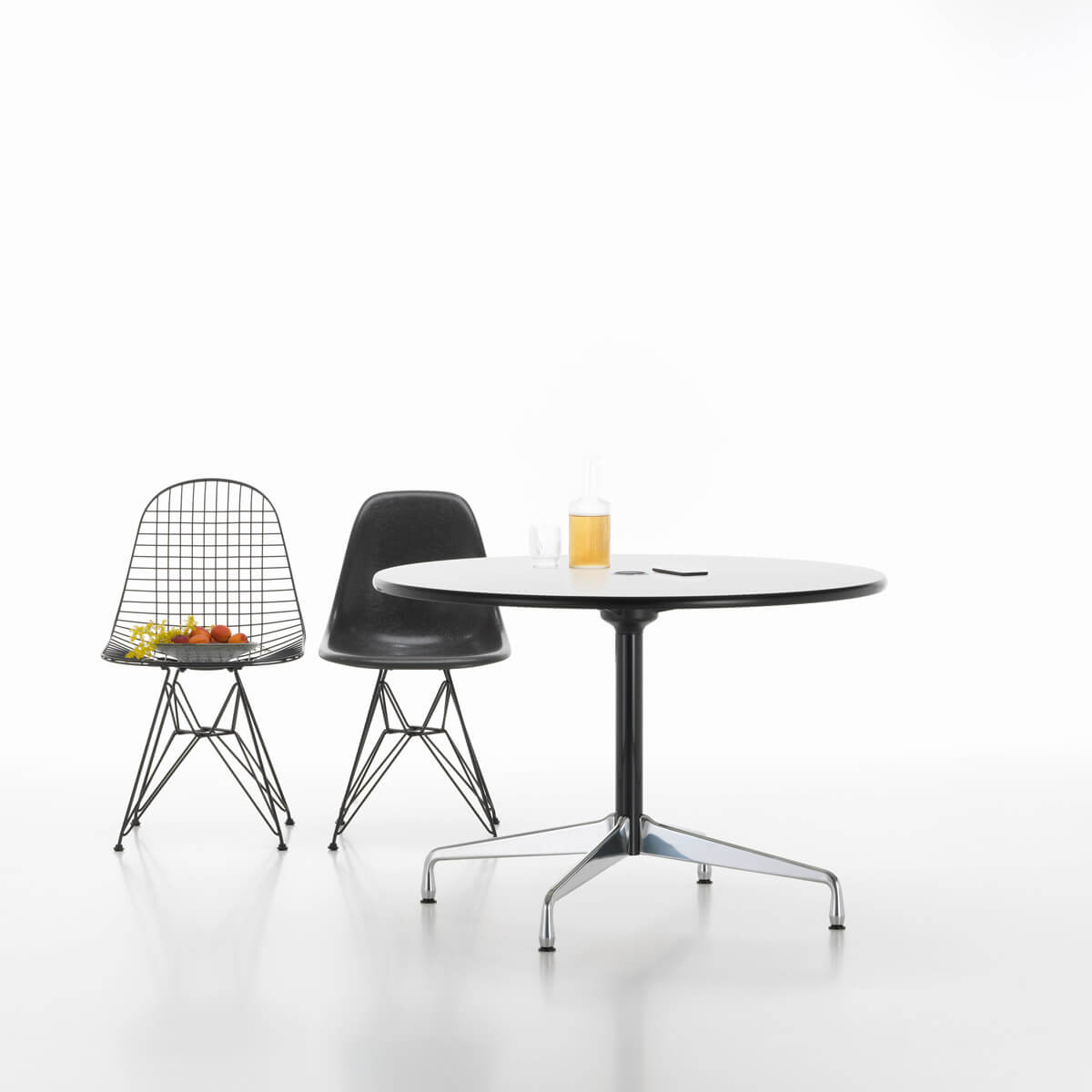 Mesa Eames Segmented Table redonda - Vitra Mesa Eames Segmented Table redonda - Vitra