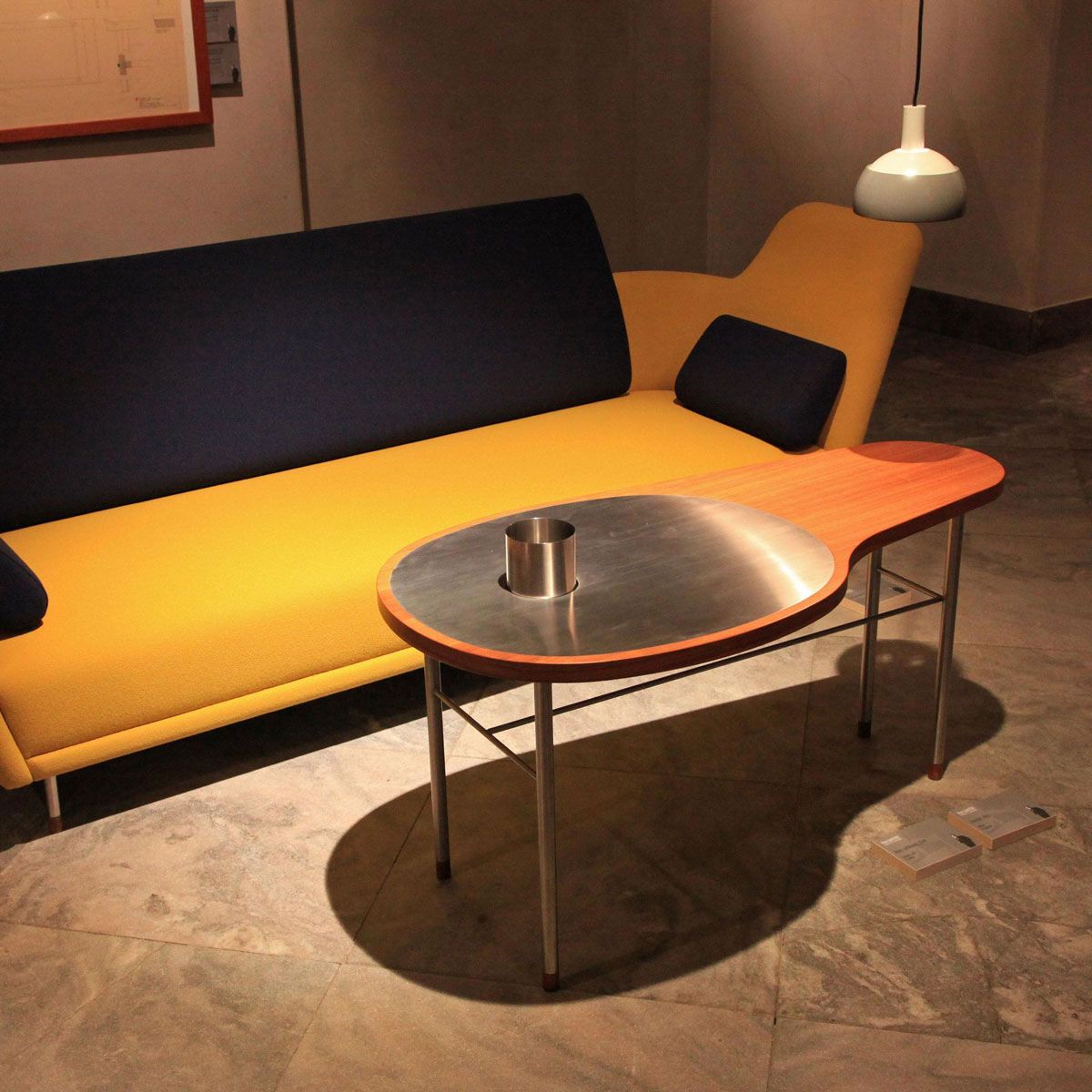 Mesa Ross coffee table - House of Finn Juhl