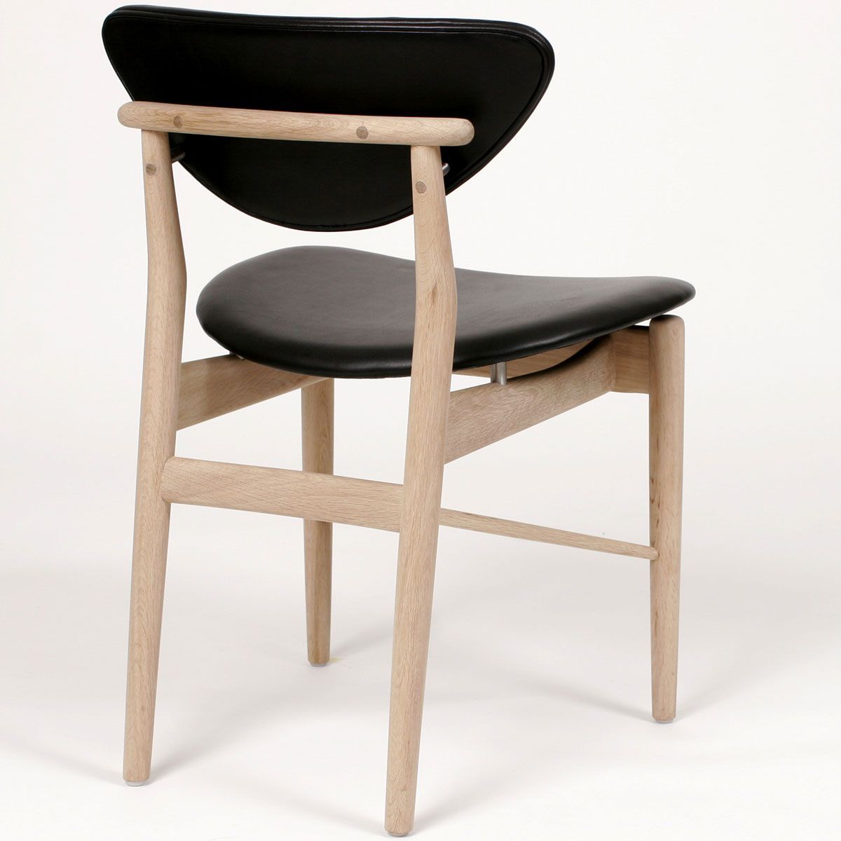 Silla 108 - House of Finn Juhl