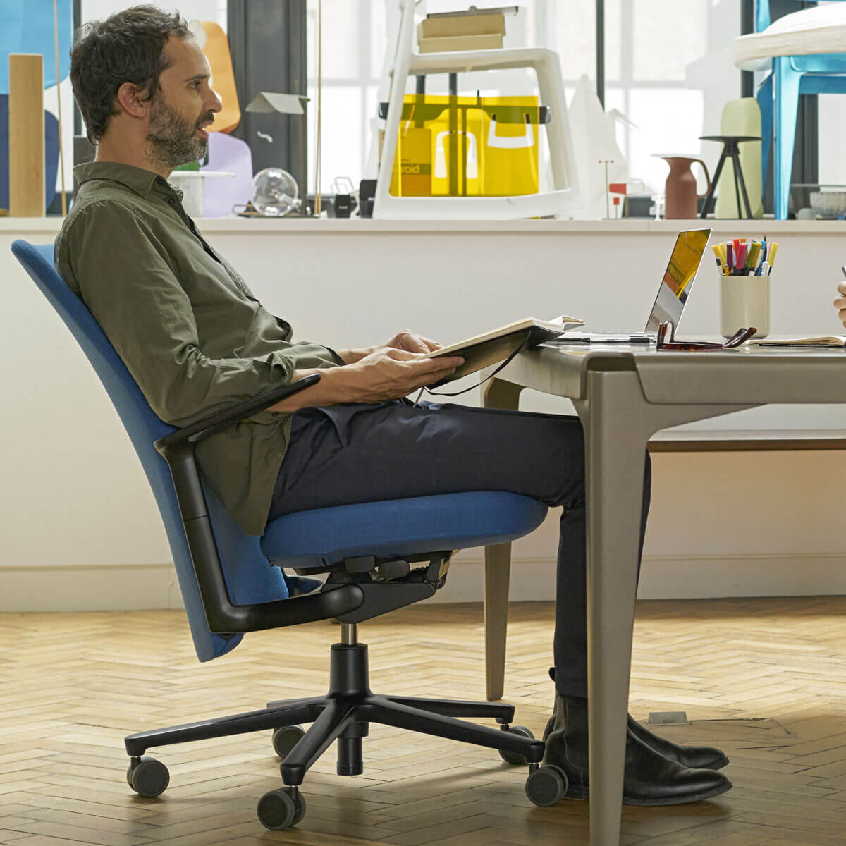 Silla Pacific chair - Vitra Silla Pacific chair - Vitra