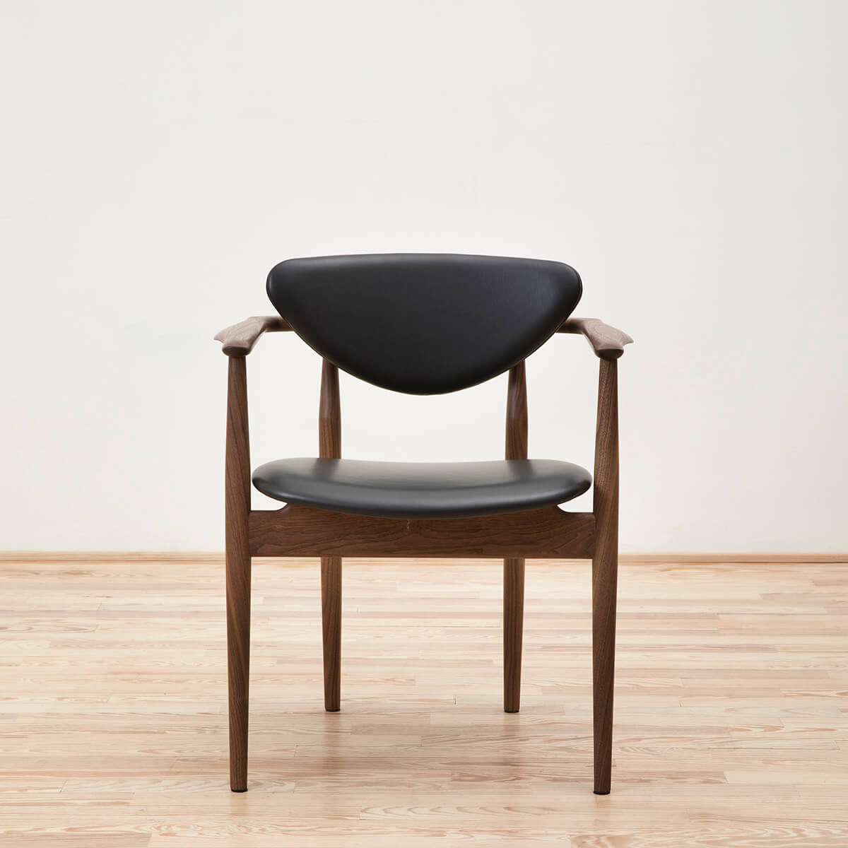 Sillón 109 - House of Finn Juhl