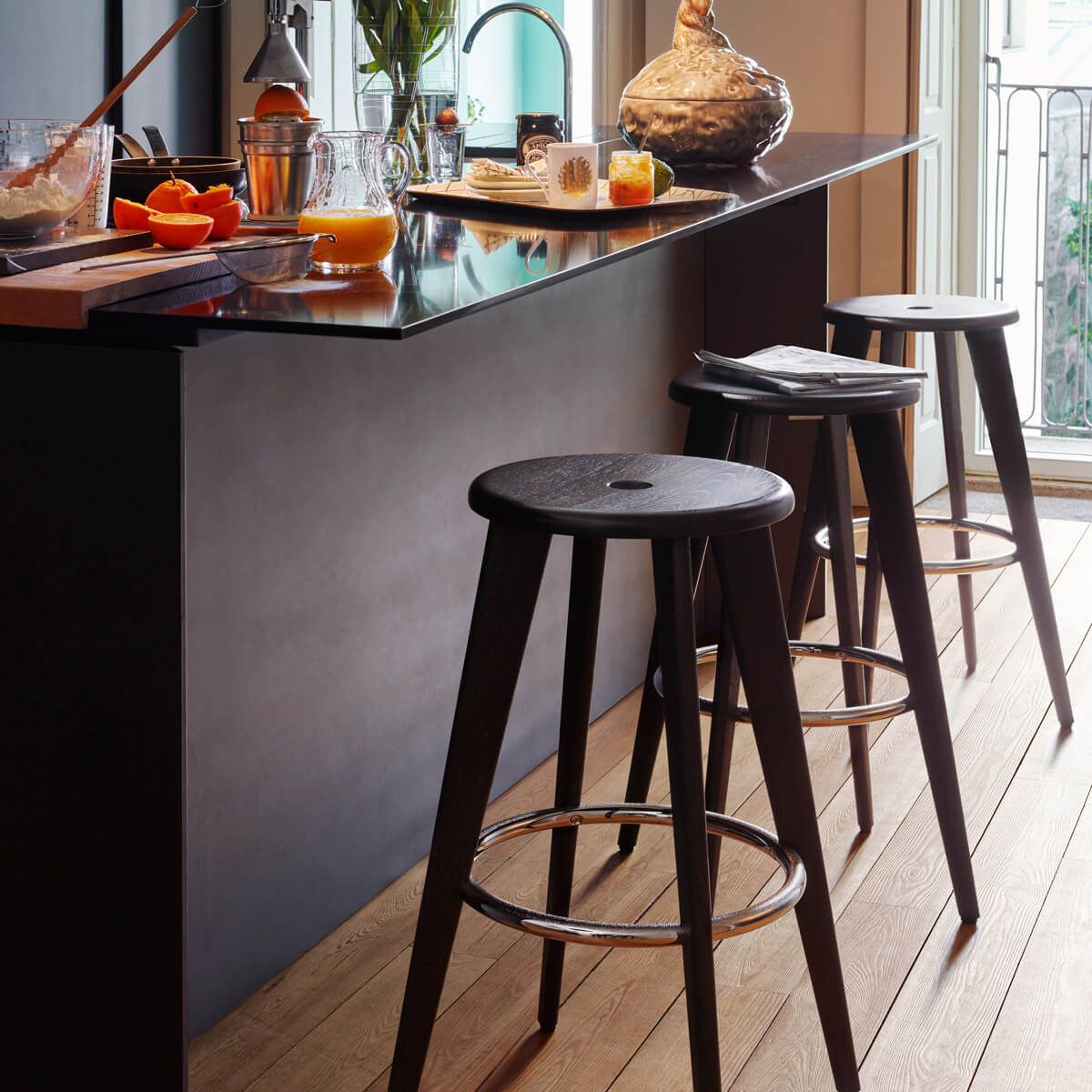 Tabouret Haut Roble oscuro - Vitra Tabouret Haut Roble oscuro - Vitra