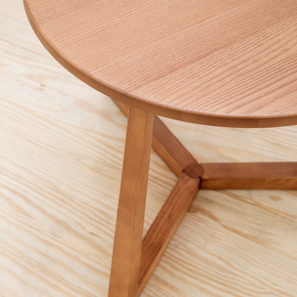 Mesa auxiliar Jiff 26 cm - Flexform