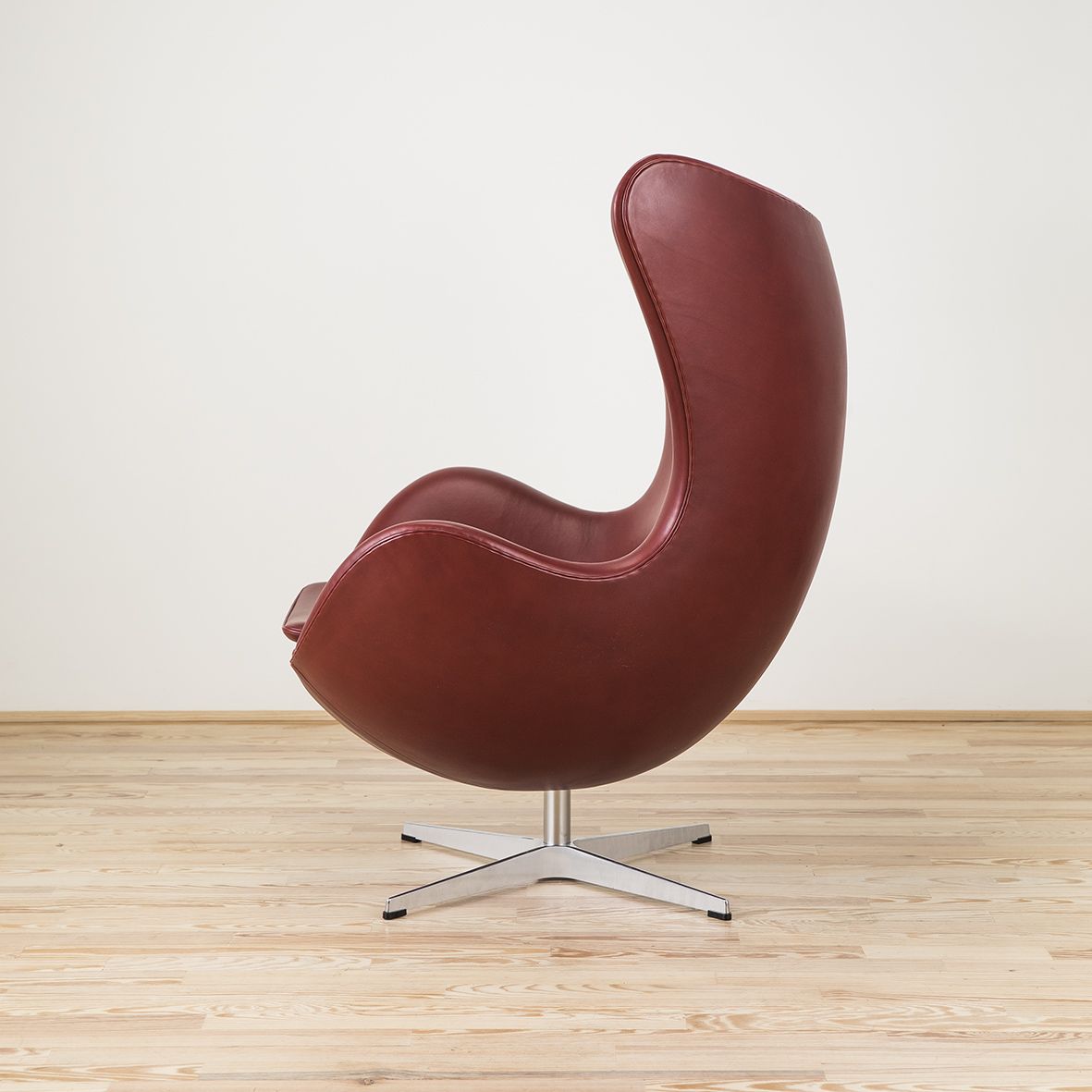 Butaca Huevo diseñada por Arne Jacobsen - Fritz Hansen Butaca Huevo diseñada por Arne Jacobsen y editada por Fritz Hansen