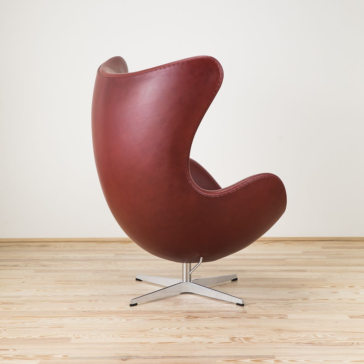 Butaca Huevo diseñada por Arne Jacobsen - Fritz Hansen Butaca Huevo diseñada por Arne Jacobsen y editada por Fritz Hansen