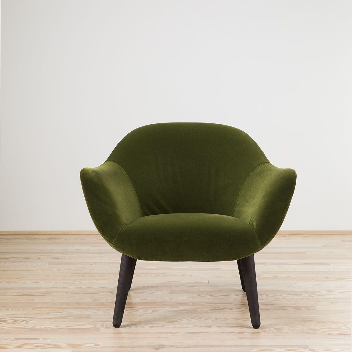 Butaca Mad diseñada por Marcel Wanders y editada por Poliform
